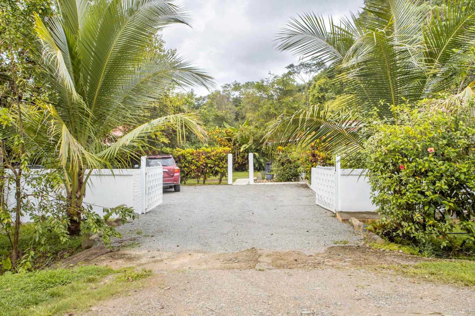 38795- (55) Turn-Key Riverside Business & 3 Bedroom Home Near Dominical Costa Rica