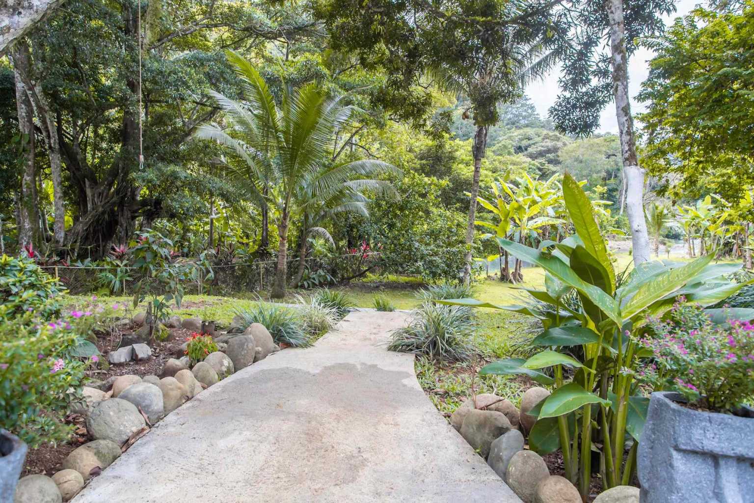 38795- (58) Turn-Key Riverside Business & 3 Bedroom Home Near Dominical Costa Rica