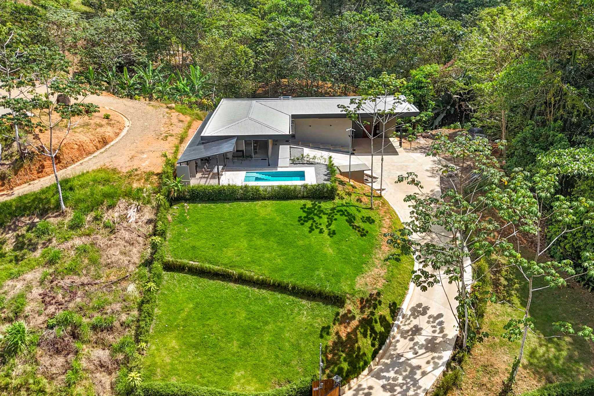 38857-ph11 (32) Brand New Home with Perfect Tropical Design, Bordering Jungle Area with Delightful Mountain & Rainforest Views in Ojochal Costa Rica