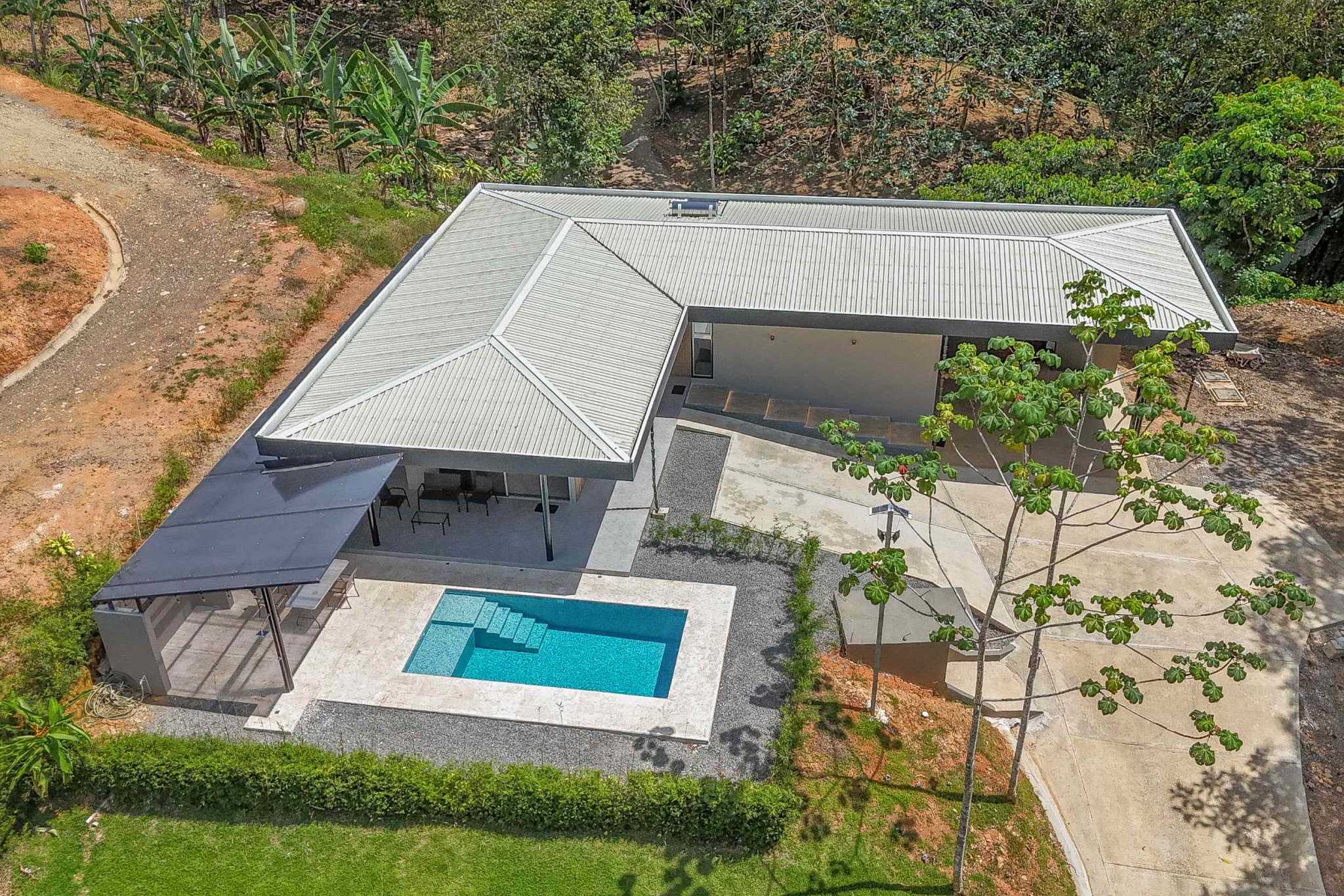 38857-ph11 (34) Brand New Home with Perfect Tropical Design, Bordering Jungle Area with Delightful Mountain & Rainforest Views in Ojochal Costa Rica