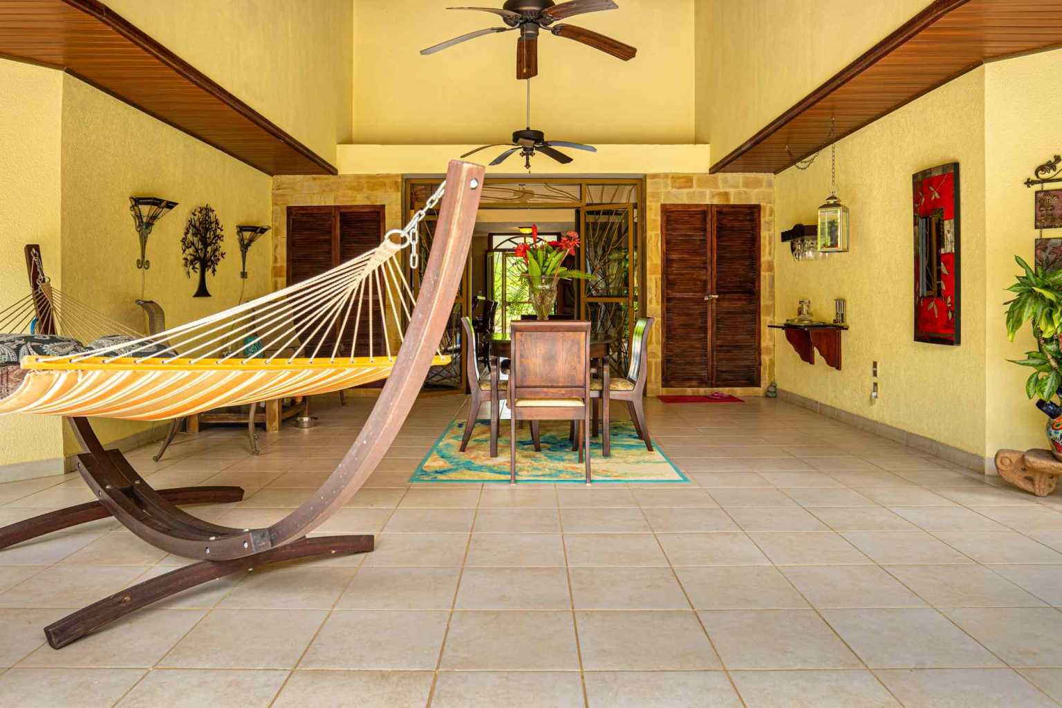 DSC09303-HDR Centally-Located, Easy Access 3-Bedroom Home with Pool in Ojochal Costa Rica