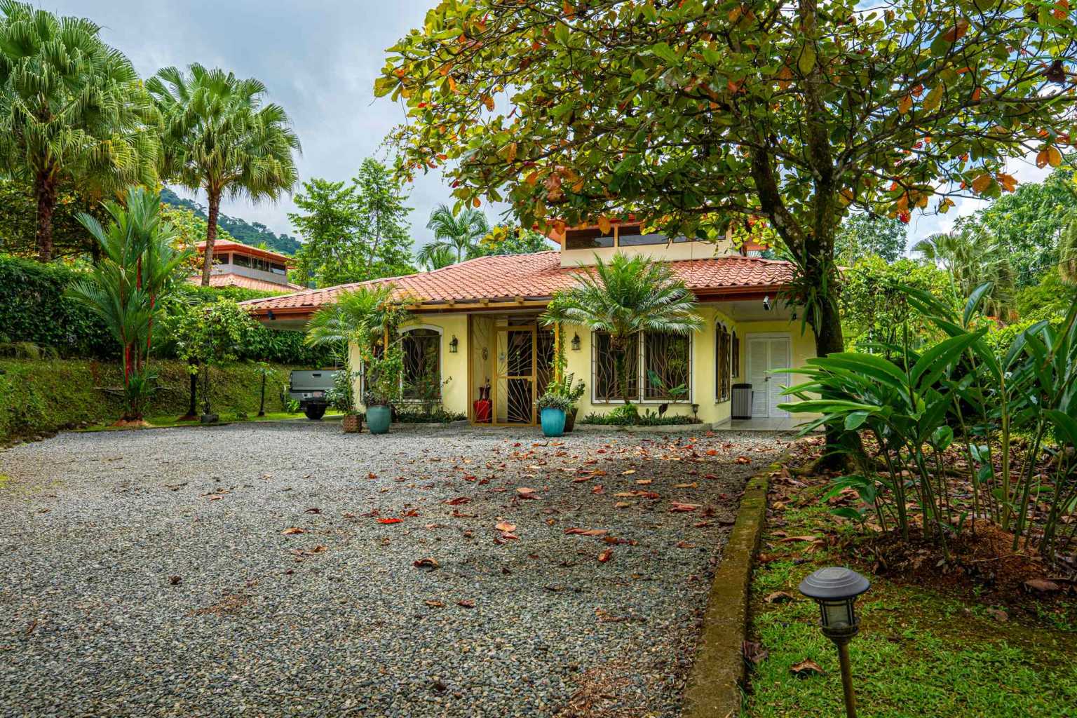 38899-cdb- (11) Centally-Located, Easy Access 3-Bedroom Home with Pool in Ojochal Costa Rica