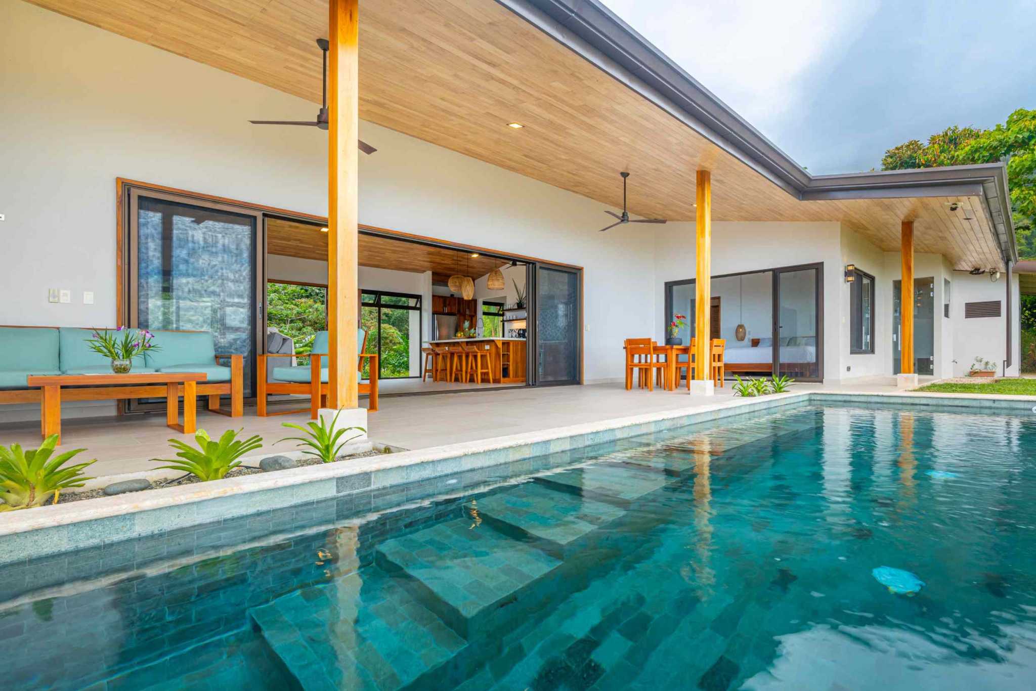 39058-tresrios (7) Jaw Dropping Ocean Views with 2-Bedroom Home & Room to Build More in Tres Rios Costa Rica