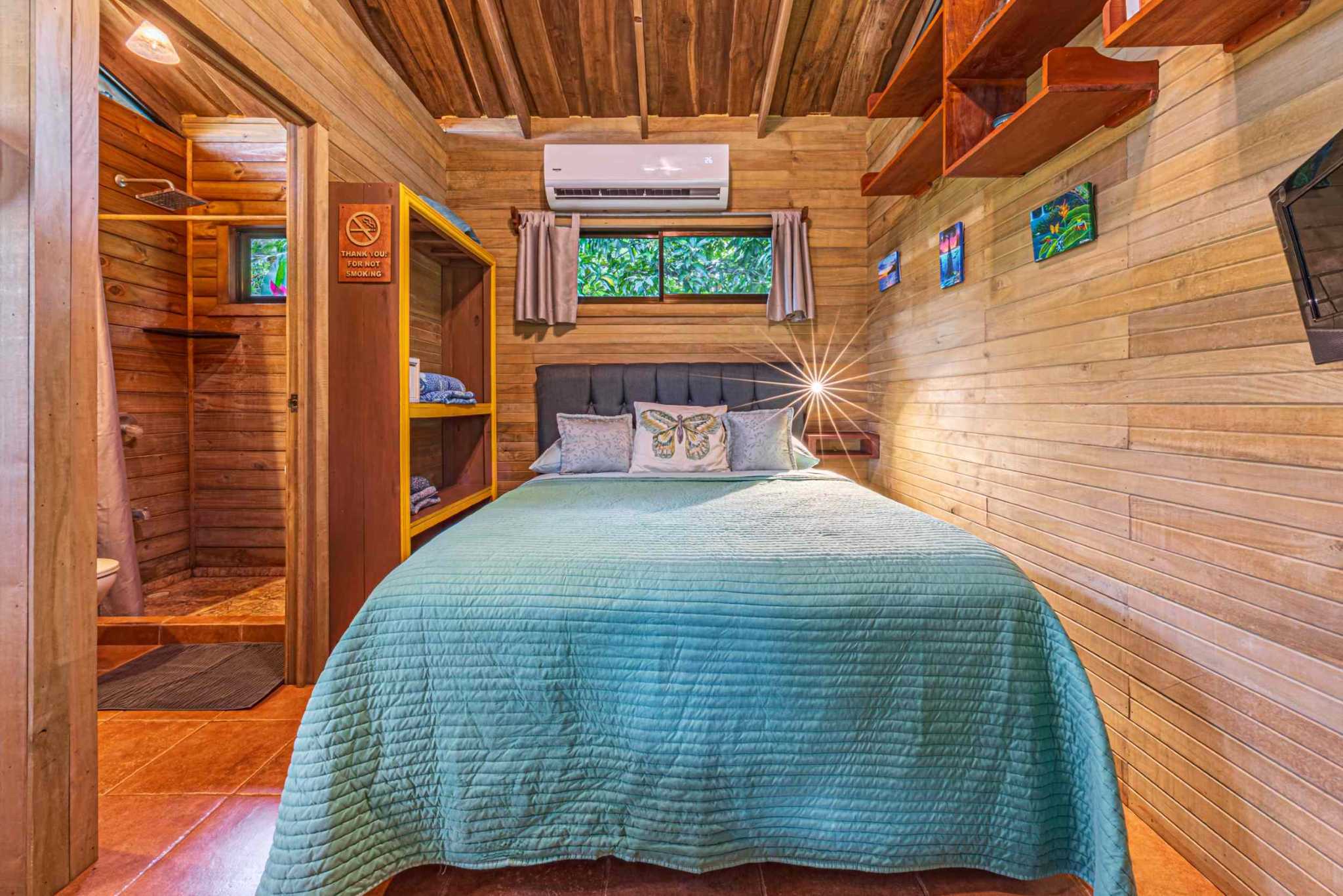 39204 (3) Tropical Paradise with 3-Bedrooms & Small Pool with Income Potential in Hatillo near Dominical Costa Rica