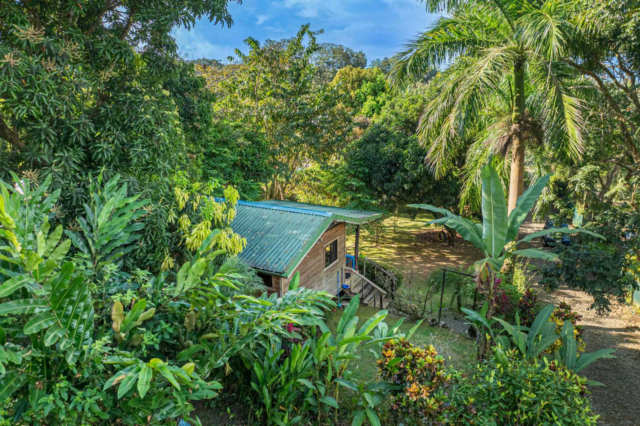 39204 (10) Tropical Paradise with 3-Bedrooms & Small Pool with Income Potential in Hatillo near Dominical Costa Rica