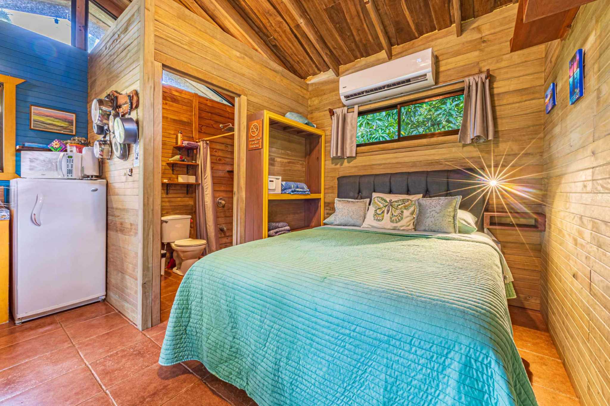 39204 (26) Tropical Paradise with 3-Bedrooms & Small Pool with Income Potential in Hatillo near Dominical Costa Rica