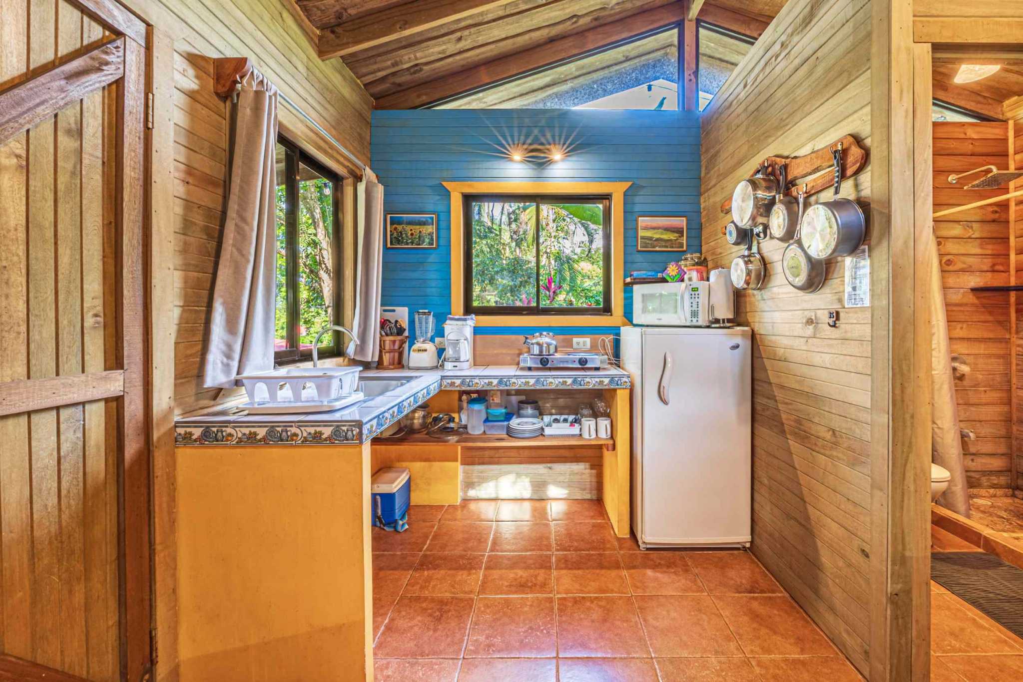 39204 (27) Tropical Paradise with 3-Bedrooms & Small Pool with Income Potential in Hatillo near Dominical Costa Rica