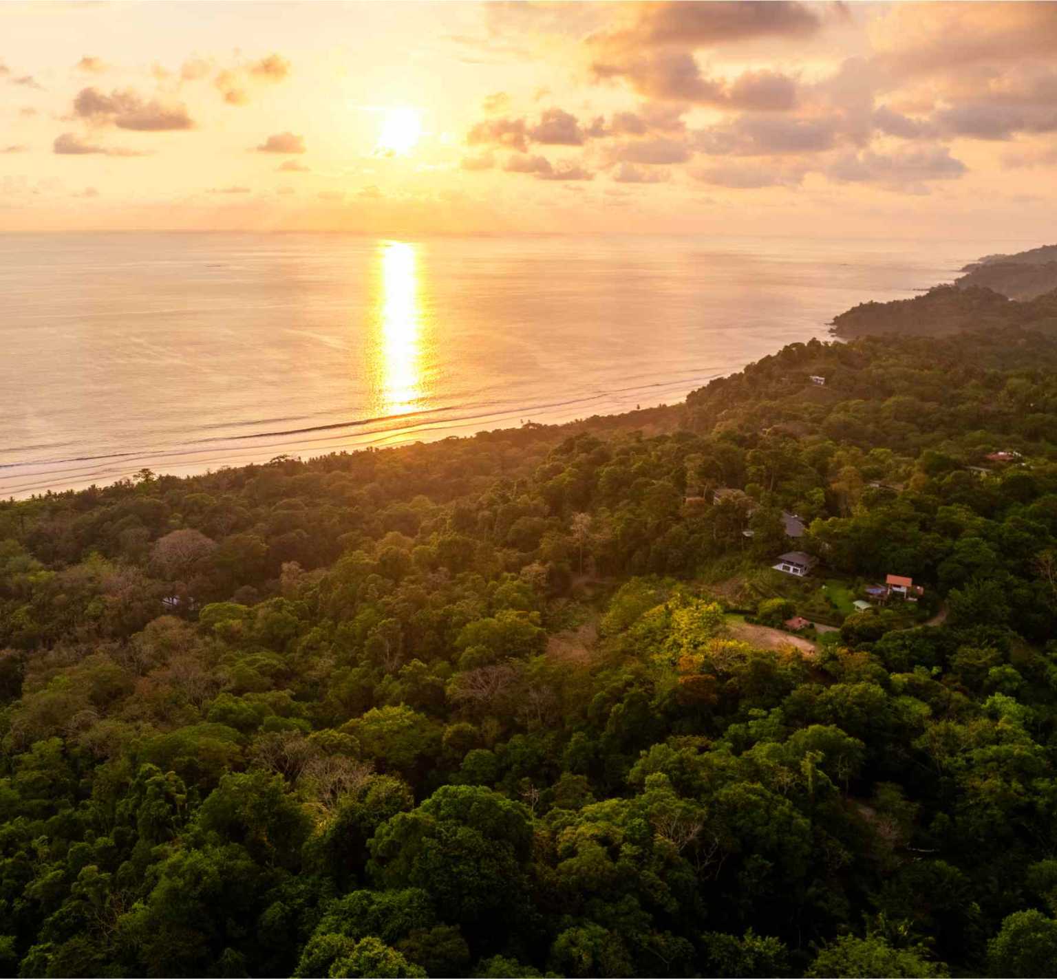 39540 (6) Ultra-Luxury Coastal 5-Bedroom, 10 Acre Estate with Iconic Whale’s Tail Views & Room to Build More in Uvita Costa Rica