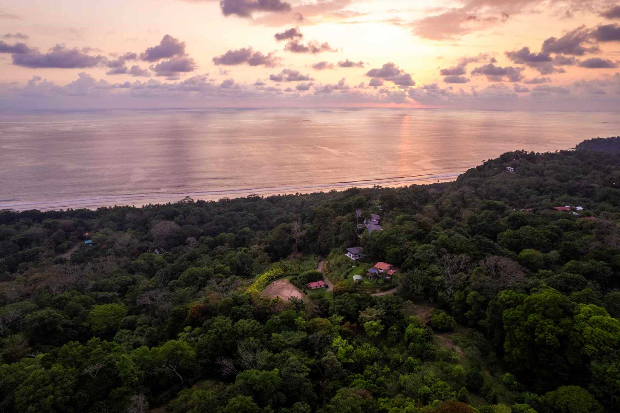 39540 (8) Ultra-Luxury Coastal 5-Bedroom, 10 Acre Estate with Iconic Whale’s Tail Views & Room to Build More in Uvita Costa Rica