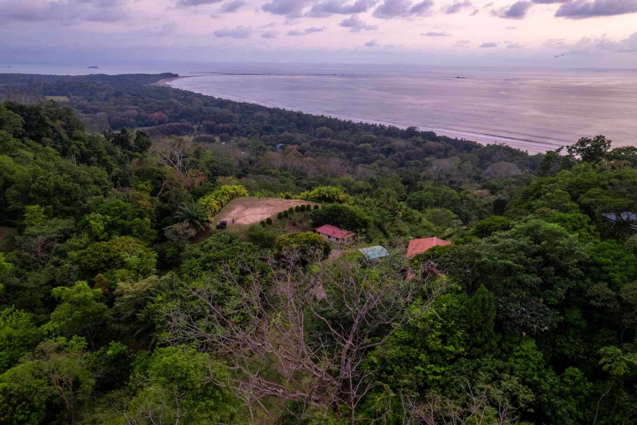 39540 (10) Ultra-Luxury Coastal 5-Bedroom, 10 Acre Estate with Iconic Whale’s Tail Views & Room to Build More in Uvita Costa Rica