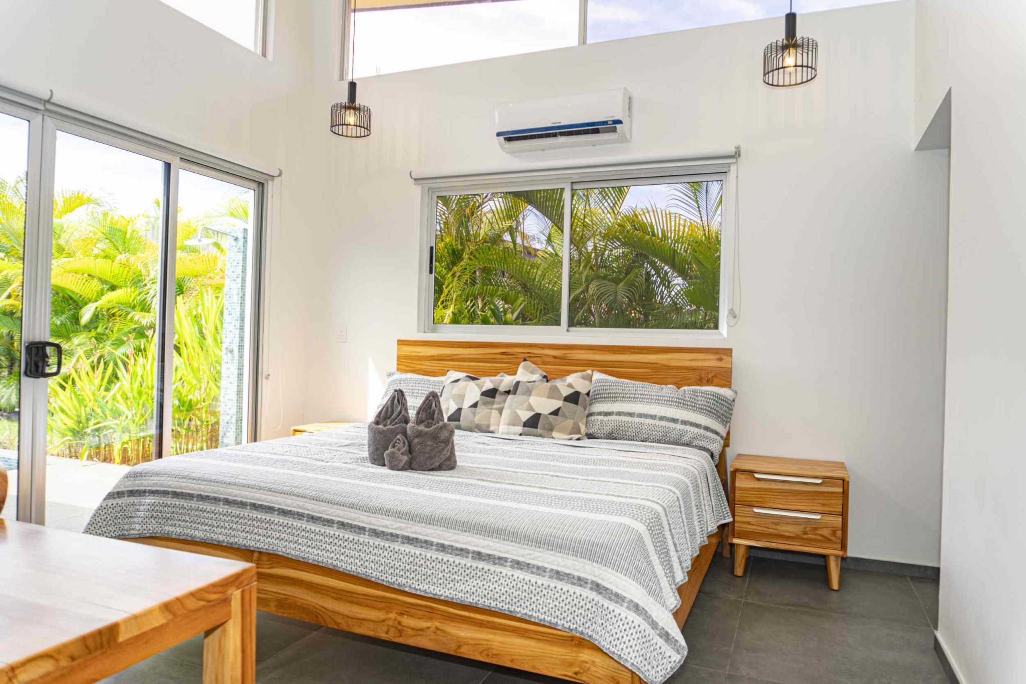39572 (22) Cozy Turnkey 3-Bedroom Home with Pool in Uvita Costa Rica