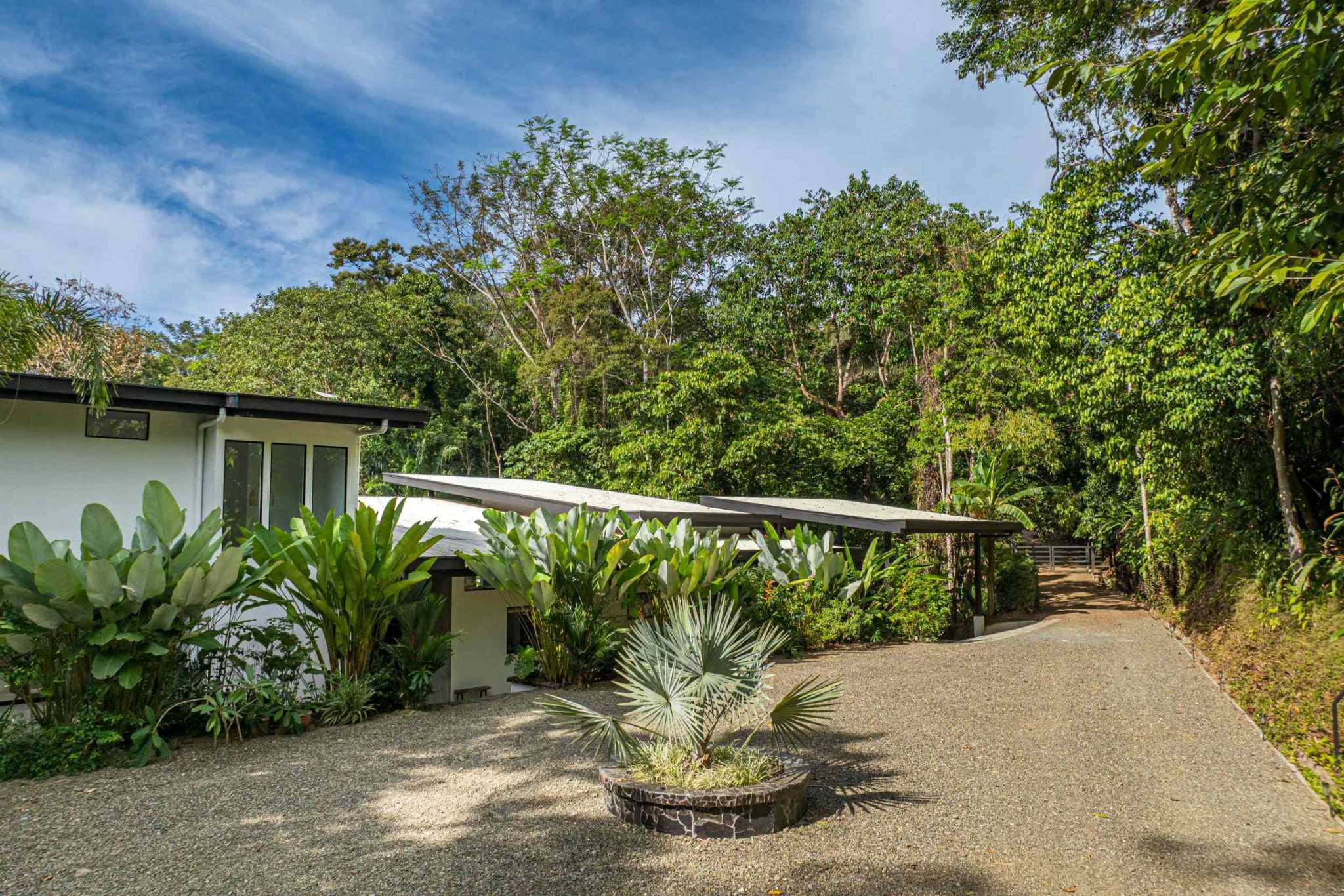 39980 (12) Private Luxury Retreat Ocean View 6-Bedroom Home in Paradise Breezes – A Private Retreat Near Dominical Costa Rica