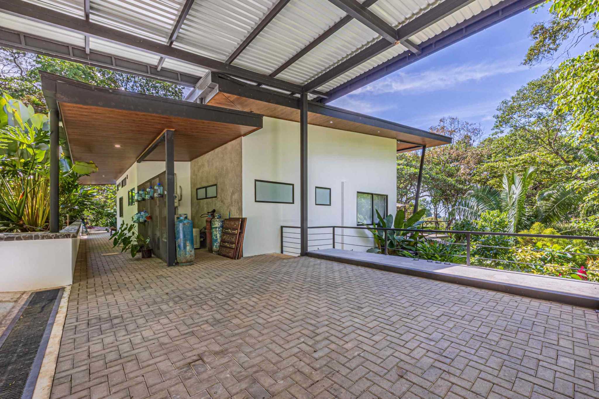 39980 (37) Private Luxury Retreat Ocean View 6-Bedroom Home in Paradise Breezes – A Private Retreat Near Dominical Costa Rica