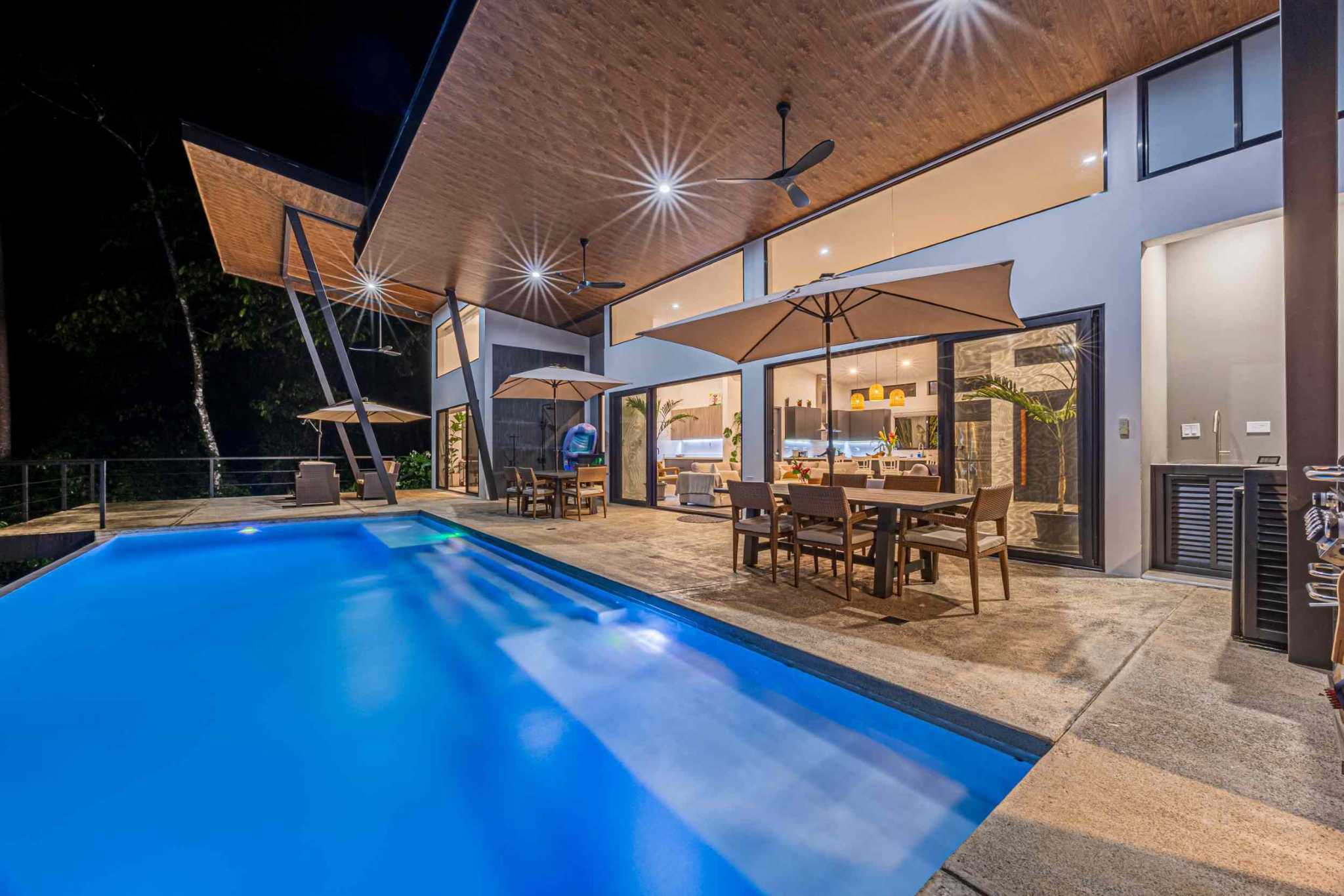 39980 (46) Private Luxury Retreat Ocean View 6-Bedroom Home in Paradise Breezes – A Private Retreat Near Dominical Costa Rica