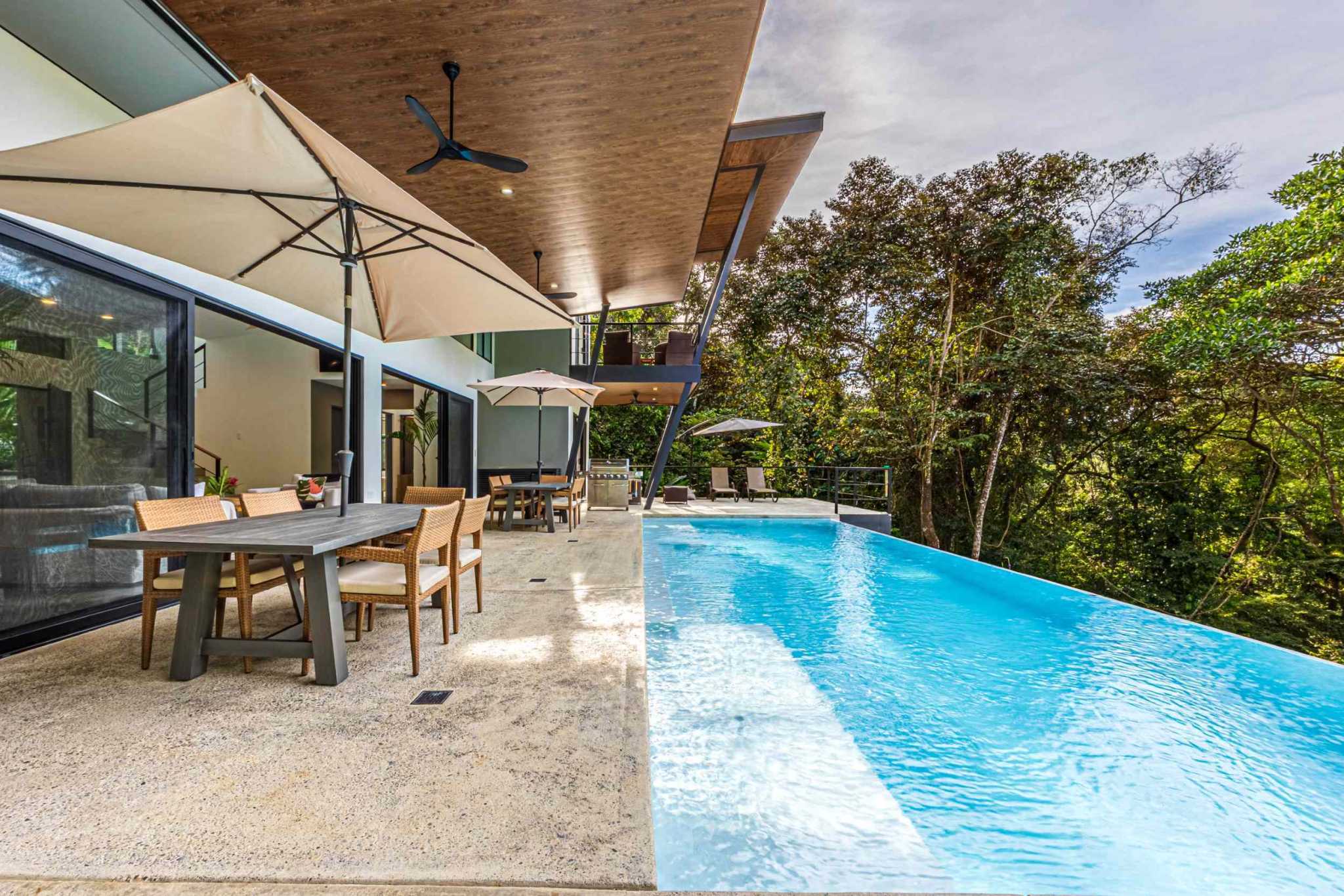 39980 (50) Private Luxury Retreat Ocean View 6-Bedroom Home in Paradise Breezes – A Private Retreat Near Dominical Costa Rica