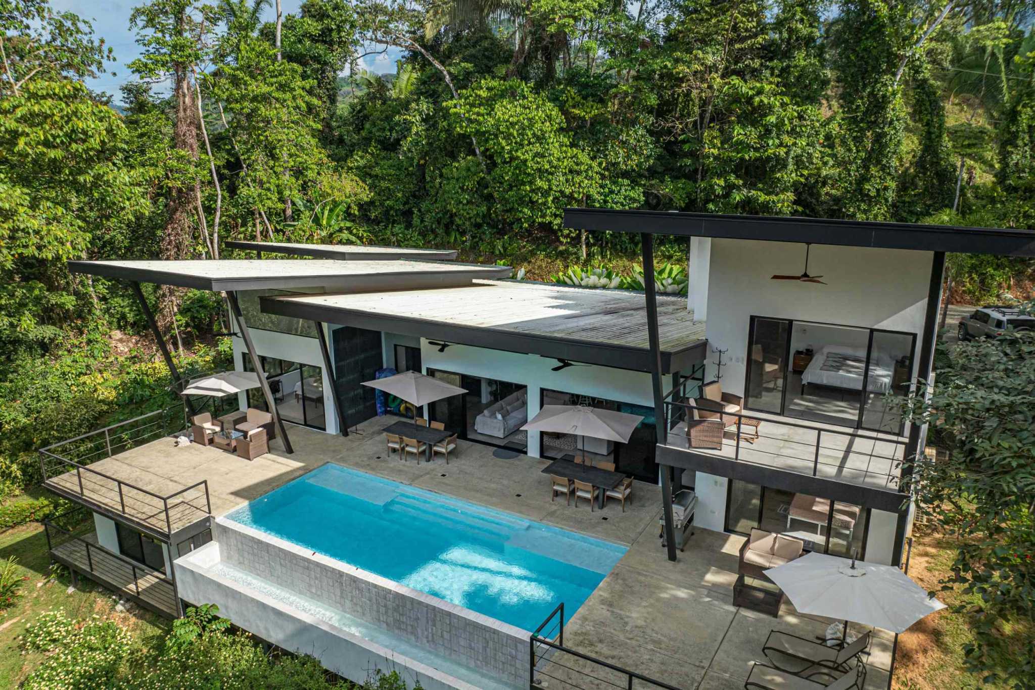 39980 (52) Private Luxury Retreat Ocean View 6-Bedroom Home in Paradise Breezes – A Private Retreat Near Dominical Costa Rica