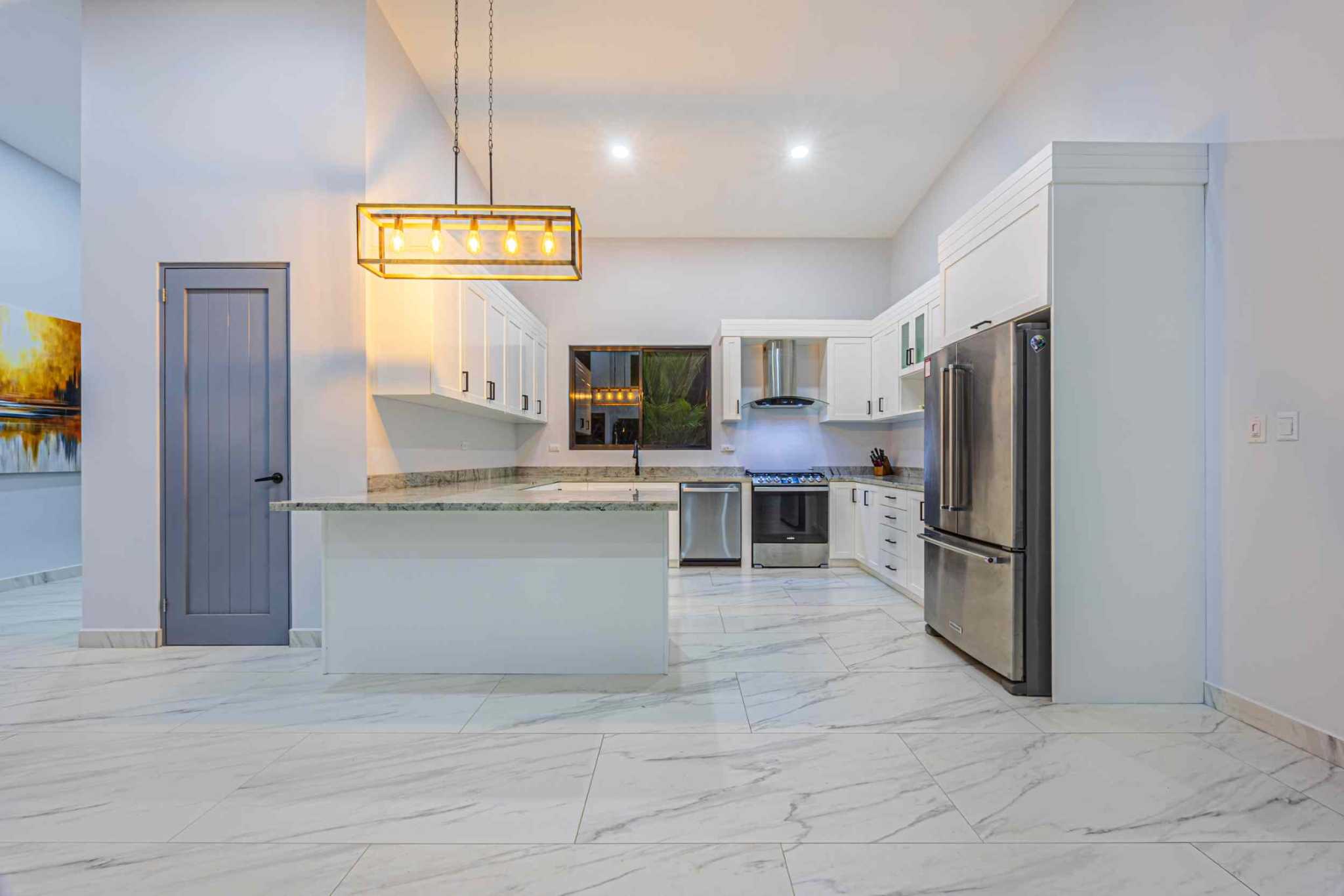 Modern 3-Bedroom Villa on 1.5 Acres of Lush Jungle and Elegance in the Hills of Uvita Costa Rica