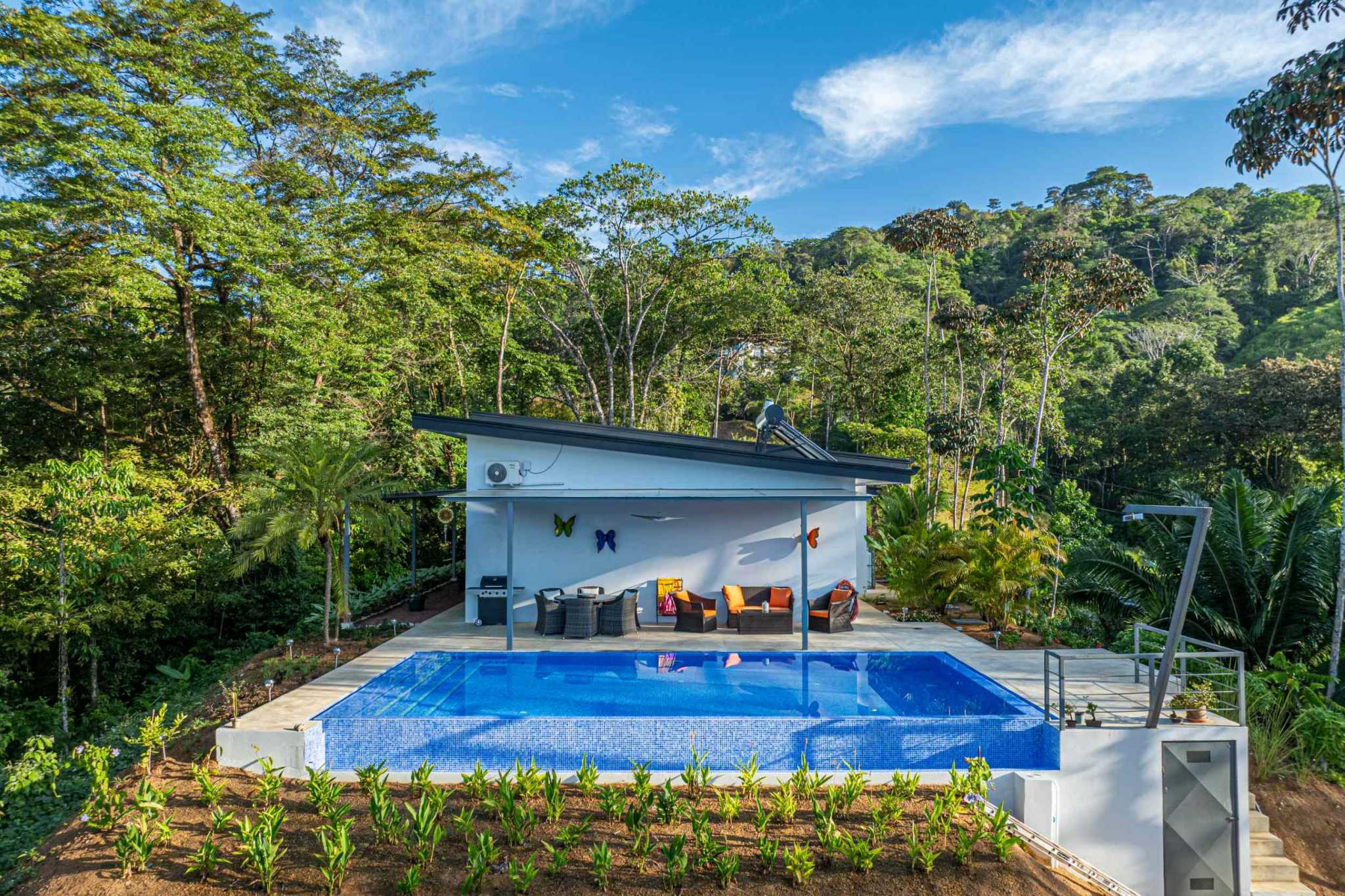 Modern 3-Bedroom Villa on 1.5 Acres of Lush Jungle and Elegance in the Hills of Uvita Costa Rica