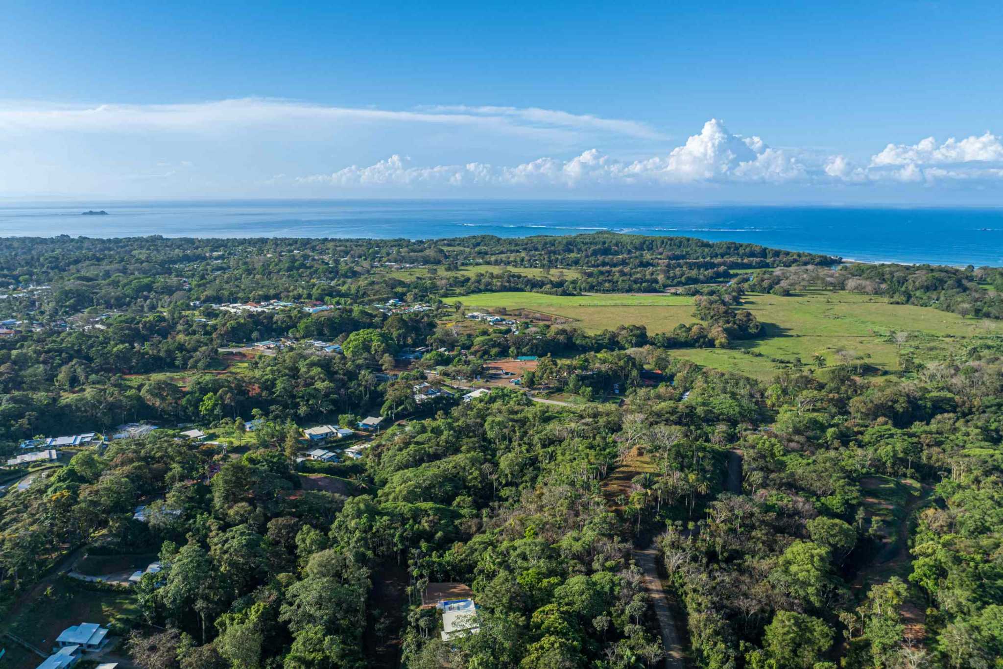 Modern 3-Bedroom Villa on 1.5 Acres of Lush Jungle and Elegance in the Hills of Uvita Costa Rica