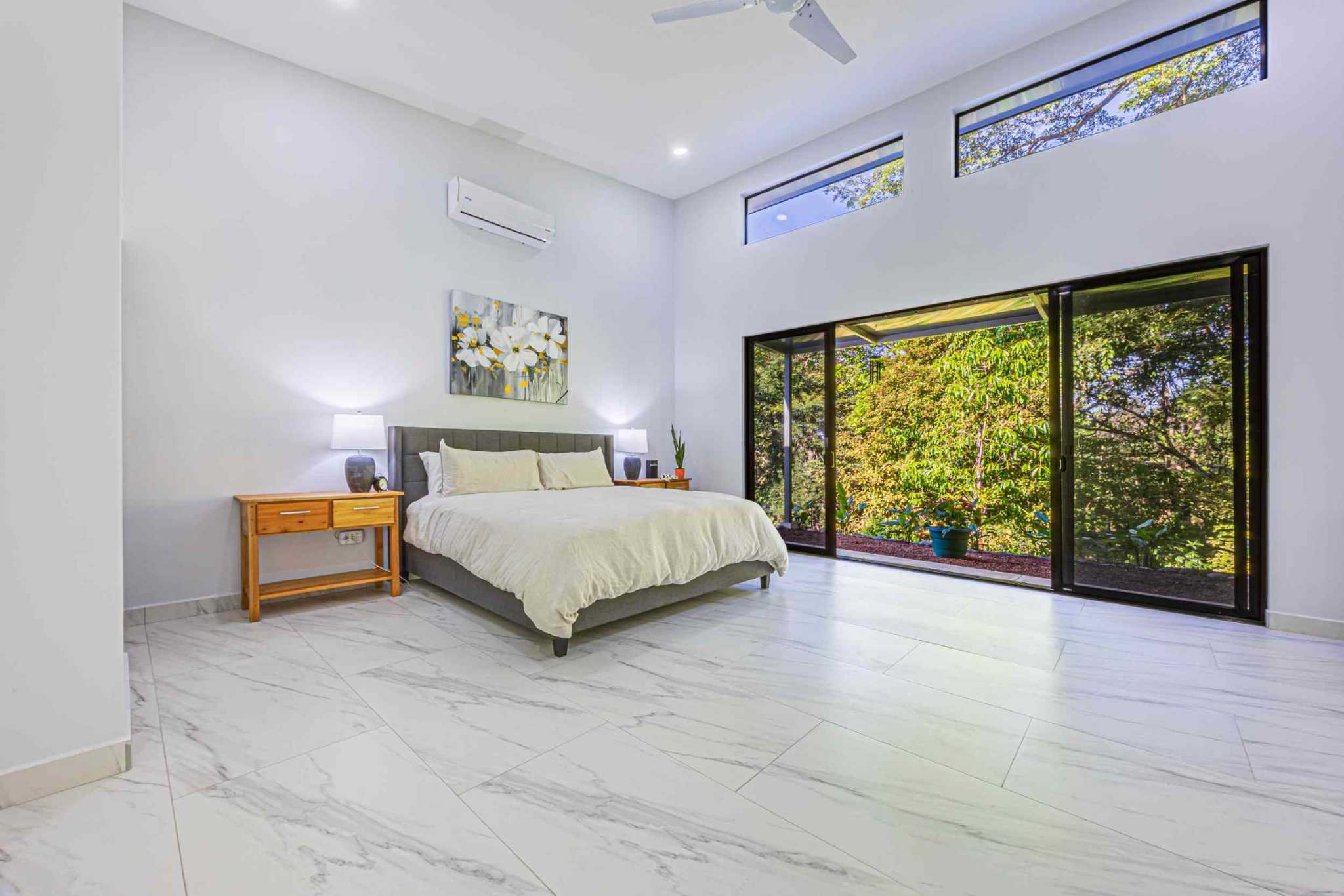 Modern 3-Bedroom Villa on 1.5 Acres of Lush Jungle and Elegance in the Hills of Uvita Costa Rica