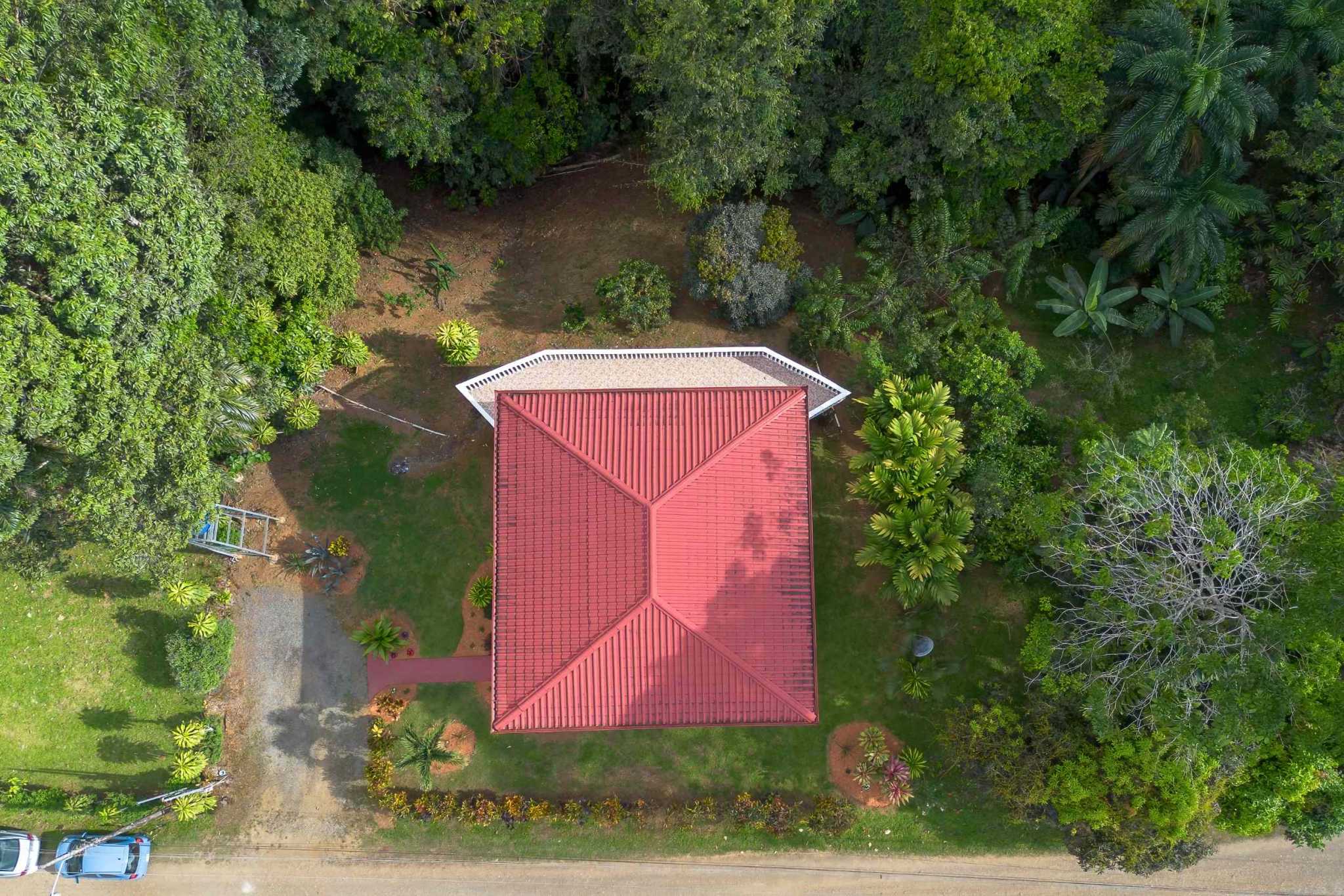 Fully Furnished 3-Bedroom Colonial Style Home with Spacious Grounds in Tinamastes Costa Rica