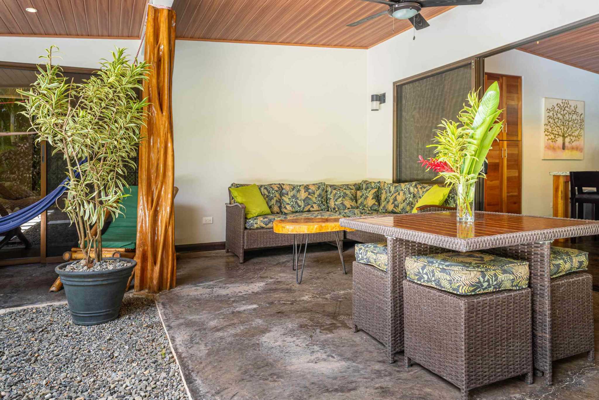 40266 (18) Garden 4-Bedroom Villa with Casita, Walking Distance to Town in Uvita Costa Rica
