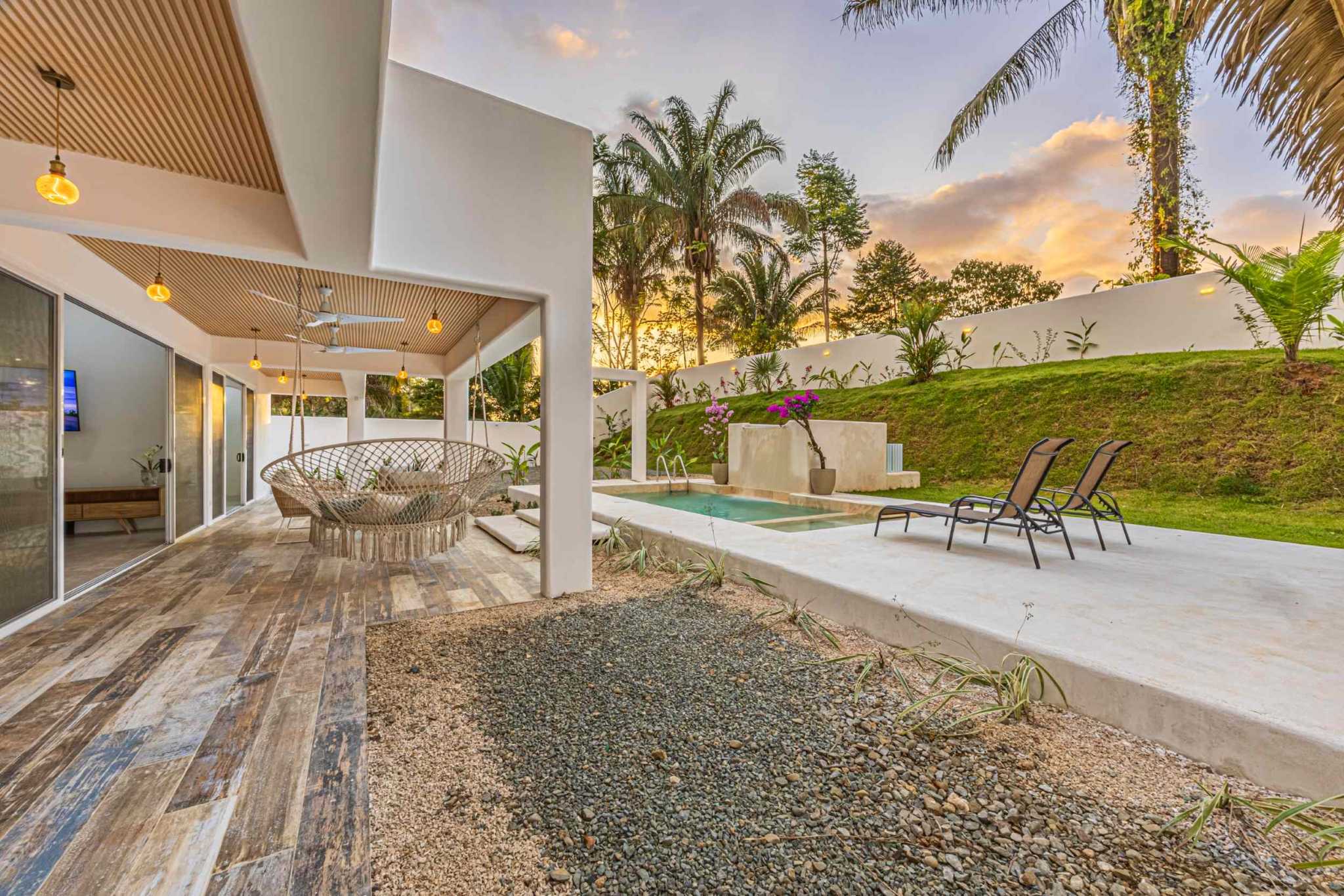 40207 (7) Luxury 3-Bedroom Villa with Elegance, Privacy and Comfort in Uvita Costa Rica