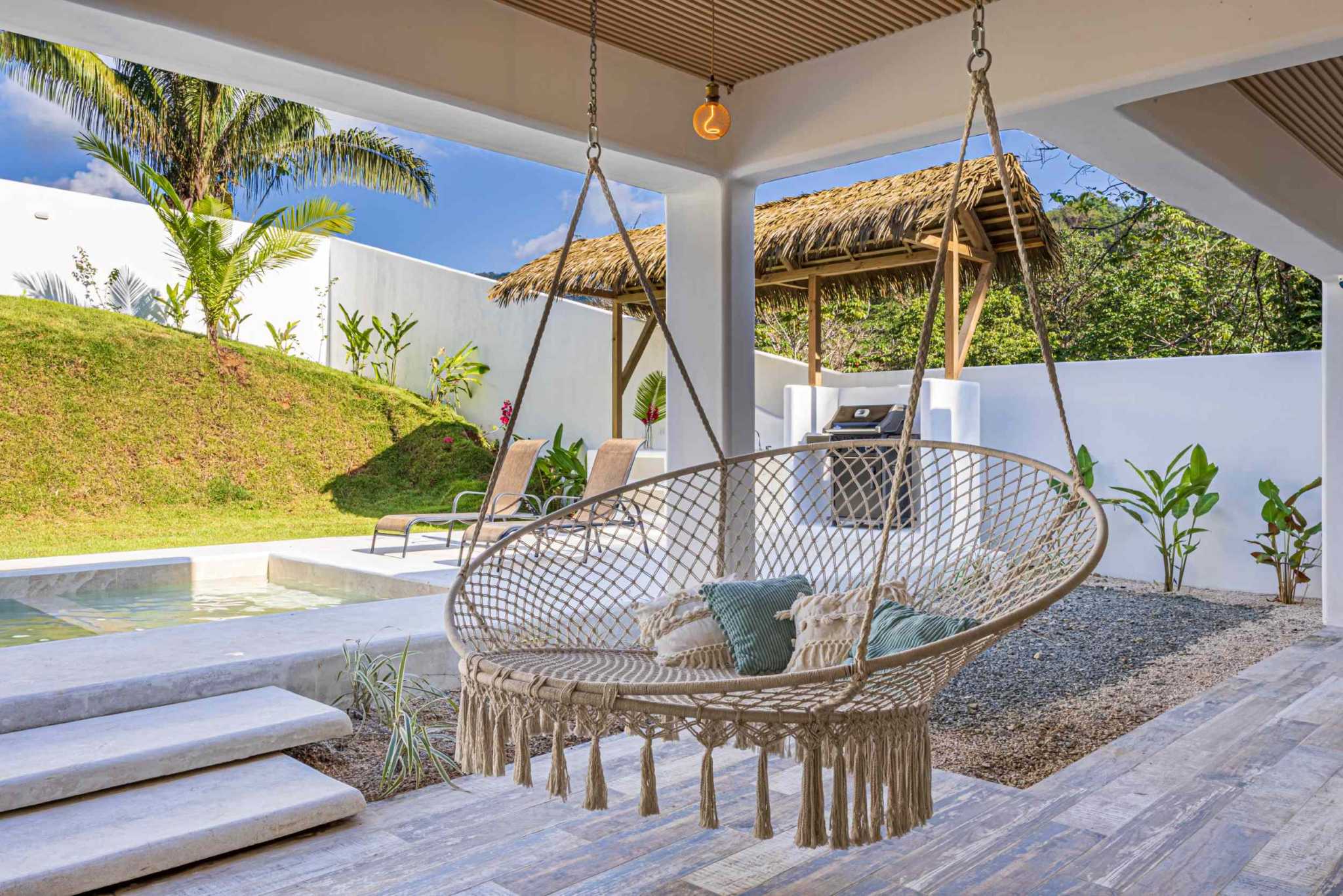 40207 (14) Luxury 3-Bedroom Villa with Elegance, Privacy and Comfort in Uvita Costa Rica