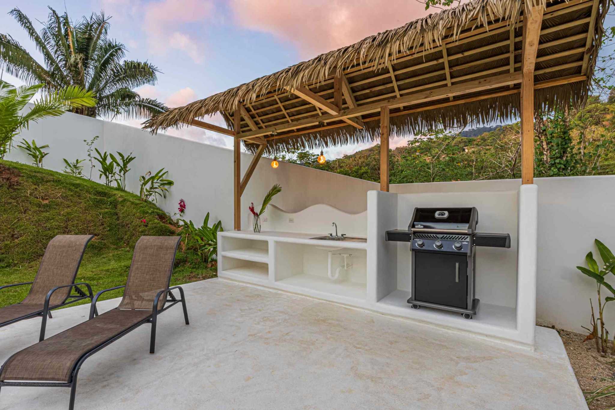 40207 (23) Luxury 3-Bedroom Villa with Elegance, Privacy and Comfort in Uvita Costa Rica
