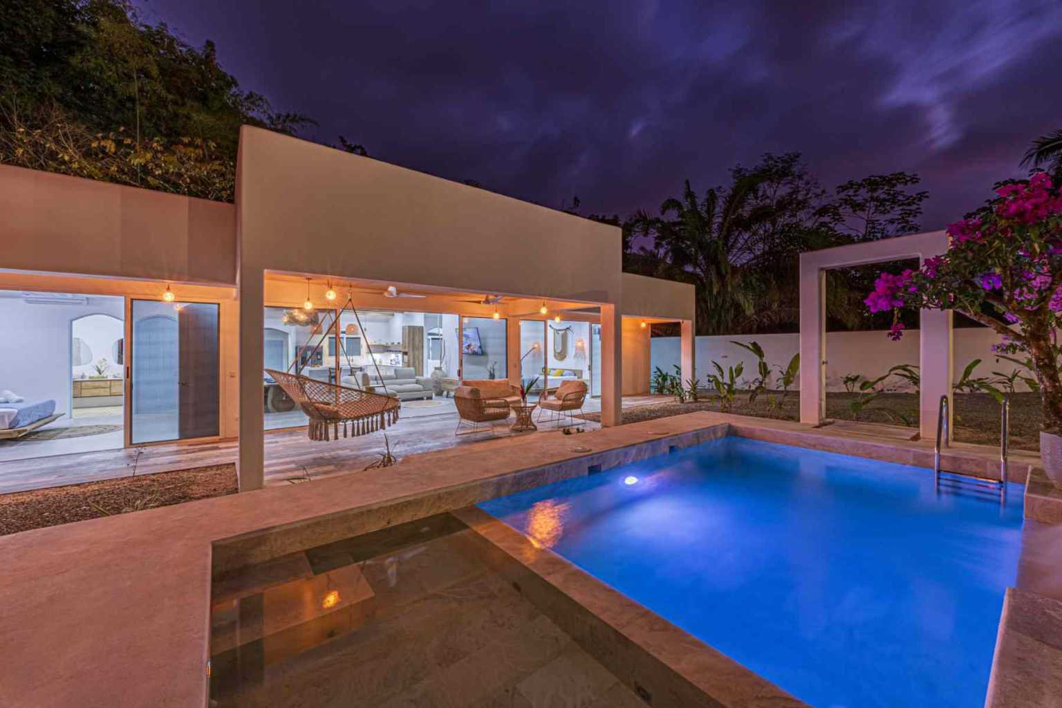 40207 (24) Luxury 3-Bedroom Villa with Elegance, Privacy and Comfort in Uvita Costa Rica