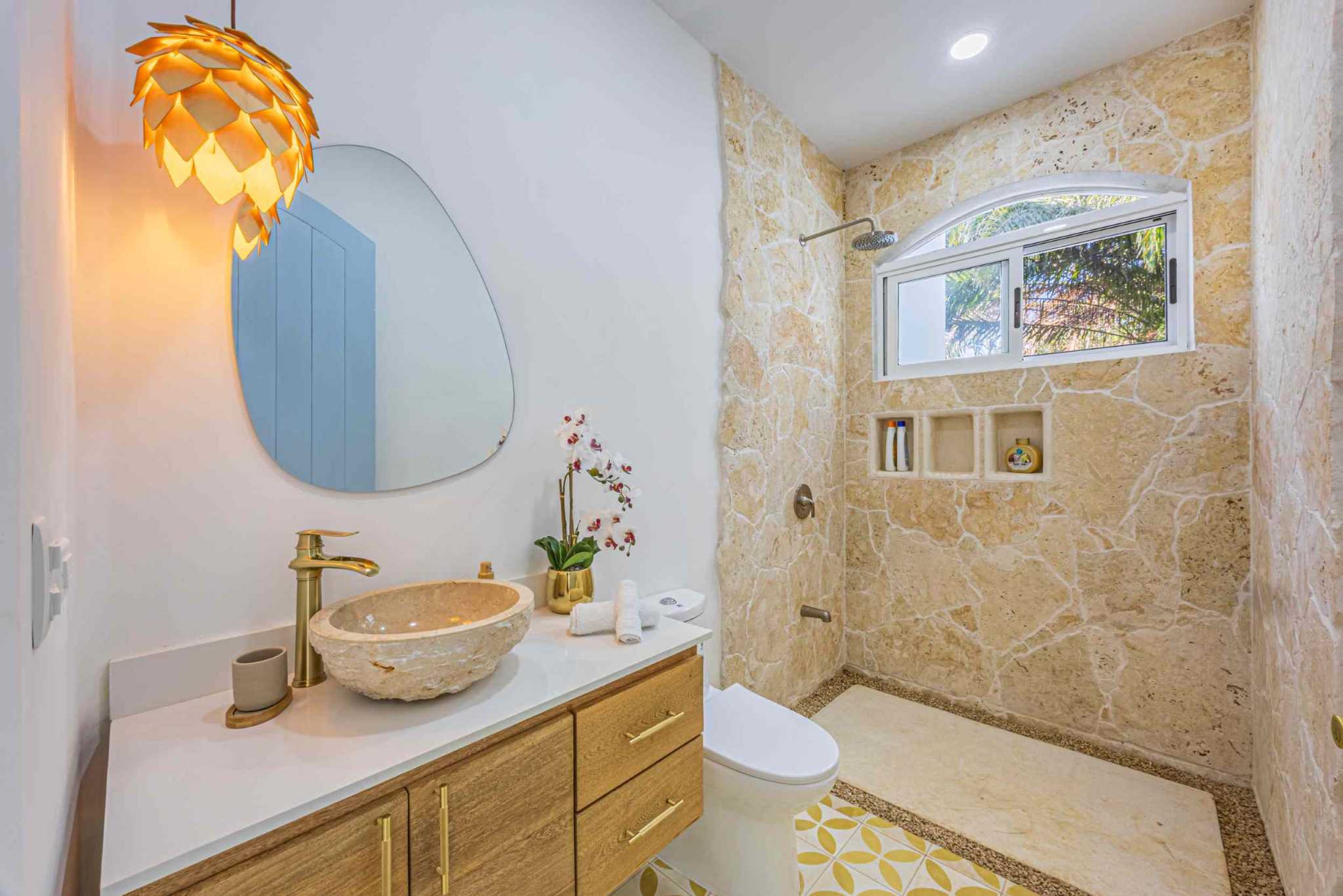 40207 (26) Luxury 3-Bedroom Villa with Elegance, Privacy and Comfort in Uvita Costa Rica