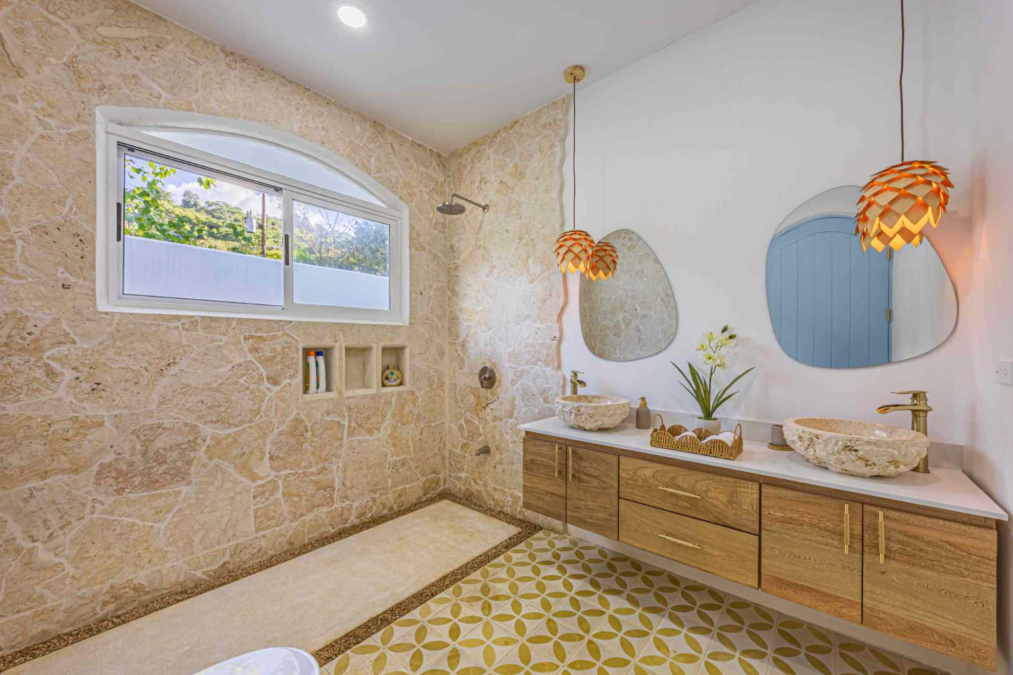 40207 (34) Luxury 3-Bedroom Villa with Elegance, Privacy and Comfort in Uvita Costa Rica