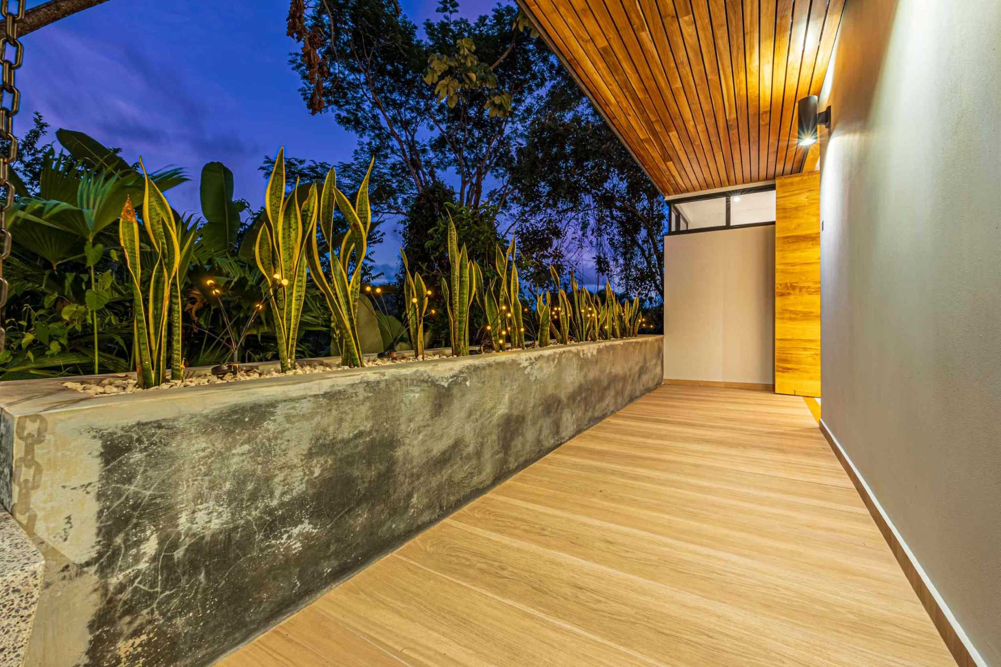 Luxury Ocean View 4-Bedroom Villa with Infinity Pool in Hatillo near Dominical Costa Rica