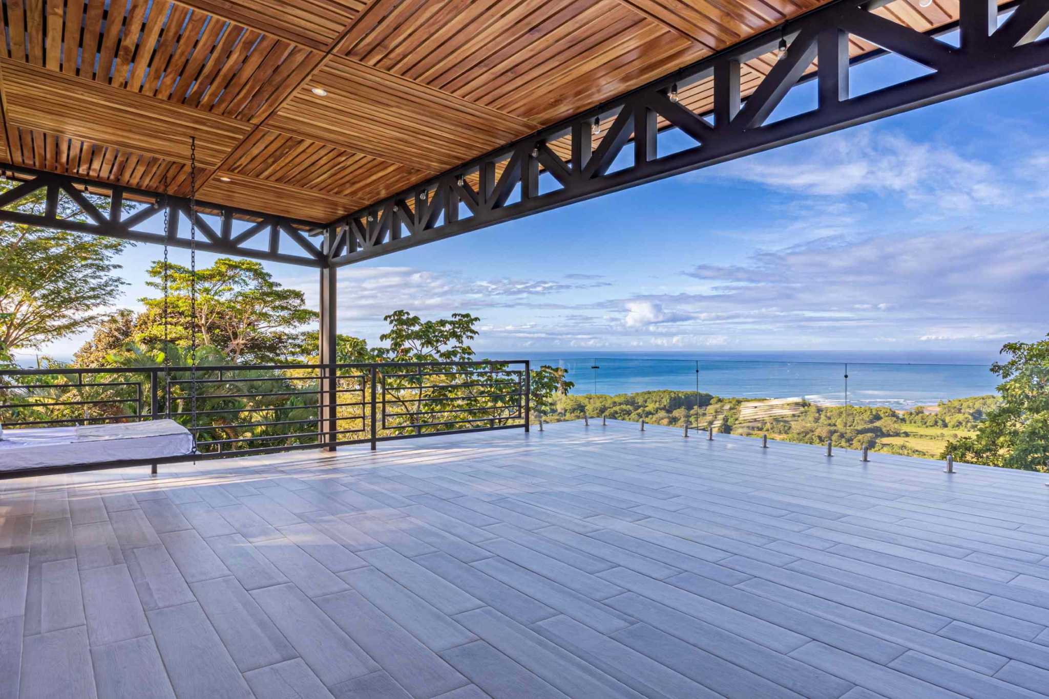 Luxury Ocean View 4-Bedroom Villa with Infinity Pool in Hatillo near Dominical Costa Rica