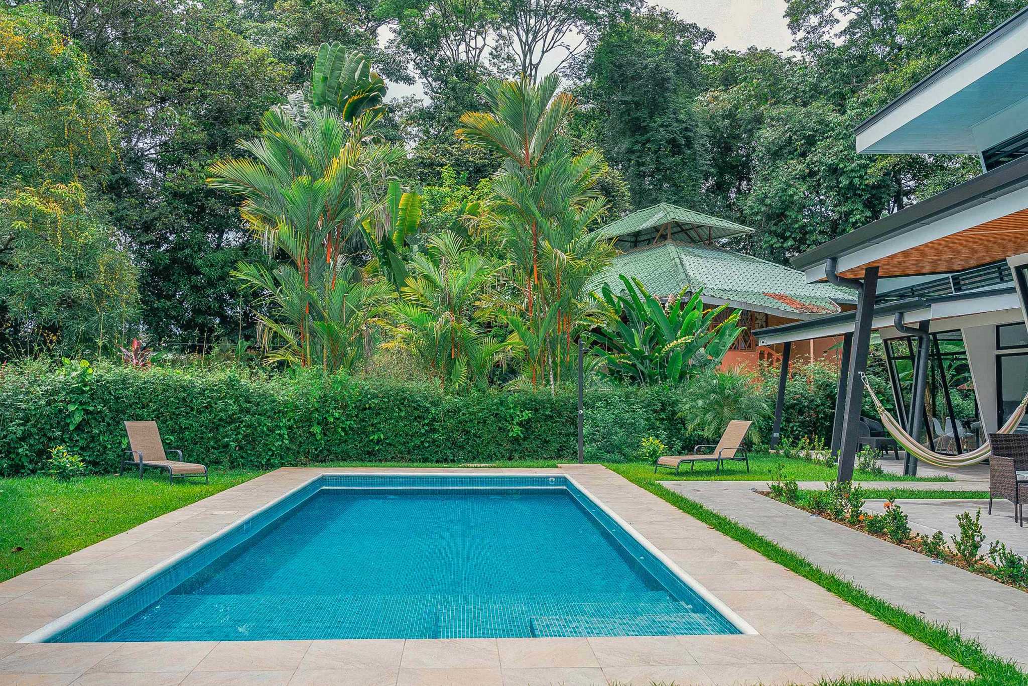 40912 (56) Unique Lucrative Opportunity for 12% ROI from Two Successful Businesses in One – Shopping Plaza & Luxury Resort Cabins in Uvita Costa Rica