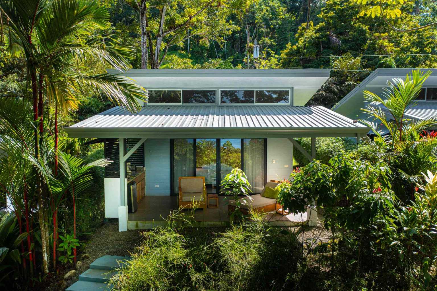 41105 (7) Estate Property in Prime Escaleras Area with Multi-Use Options, Perfect for Residential or Small Hotel in Escalares above Dominicalito Costa Rica