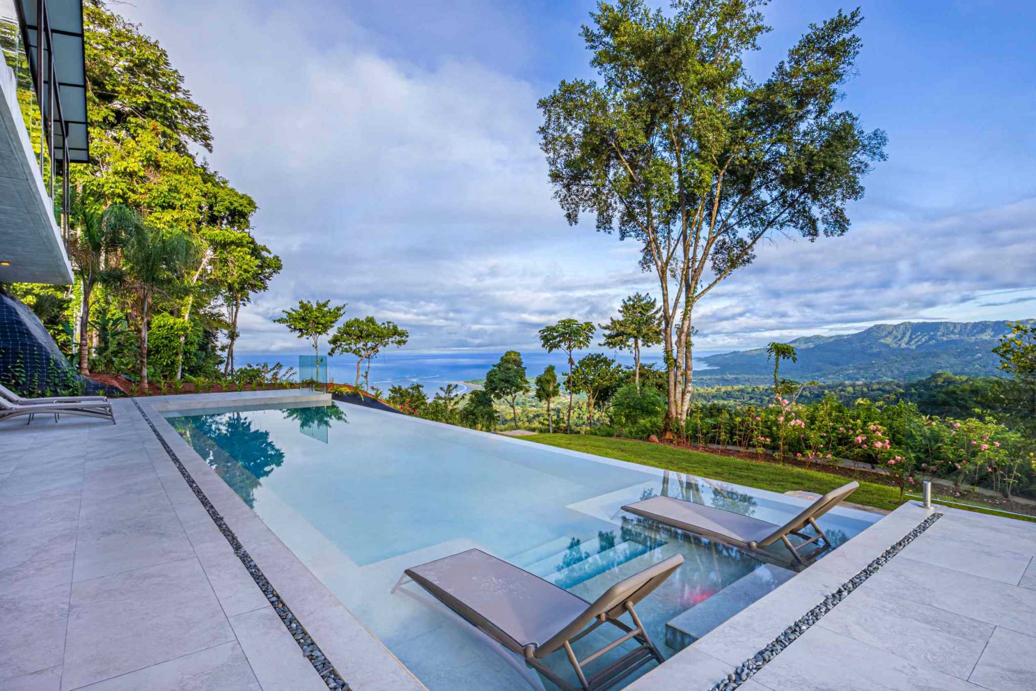 New-Construction Estate Property with 5+ Acres, Modern Style & Ocean Views of the Whale’s Tail in Uvita Costa Rica