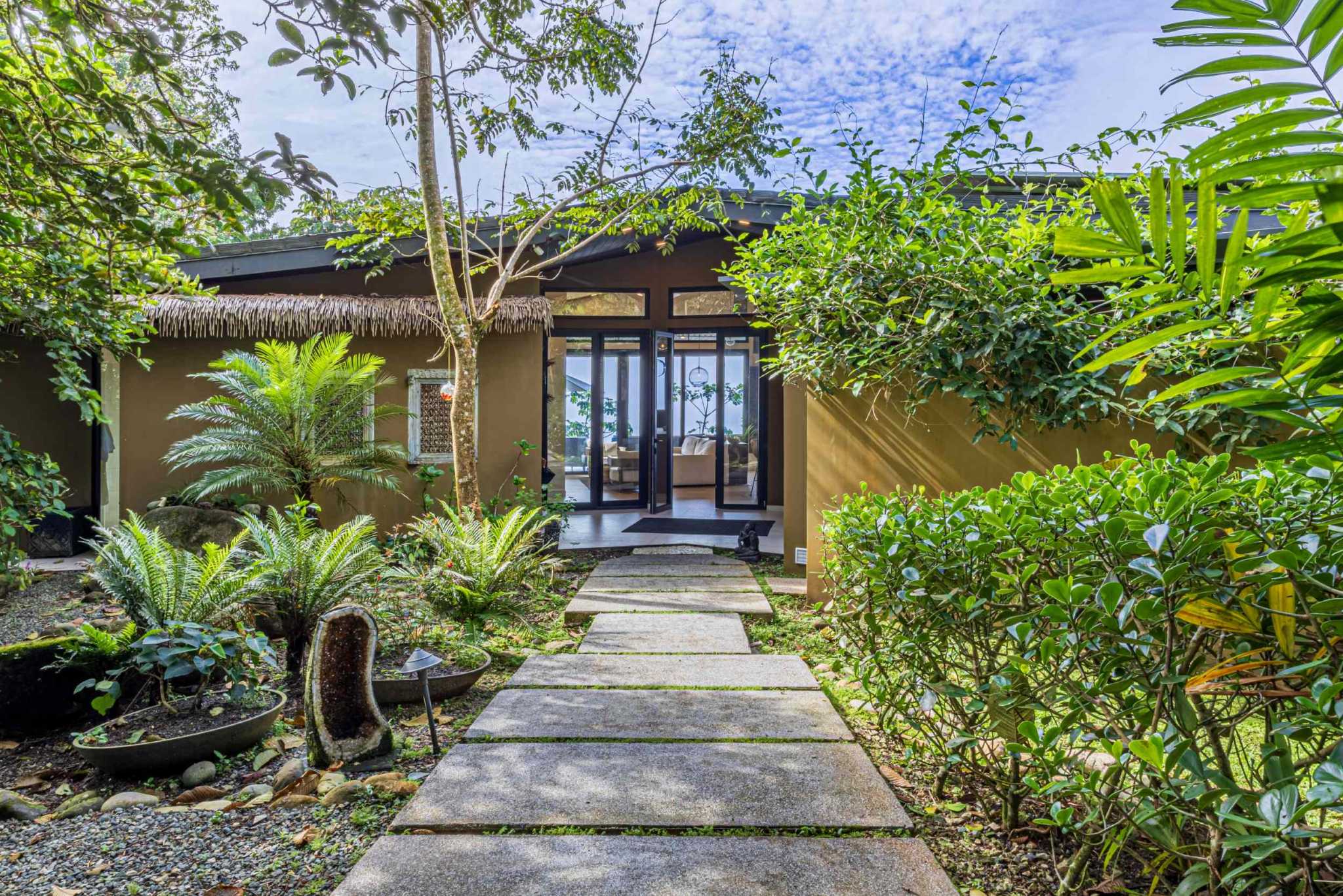 41332 (6) Tropical 5-Bedroom Sanctuary of Ultra-Luxury & Sustainability in Costa Verde Estates above Dominical Costa Rica