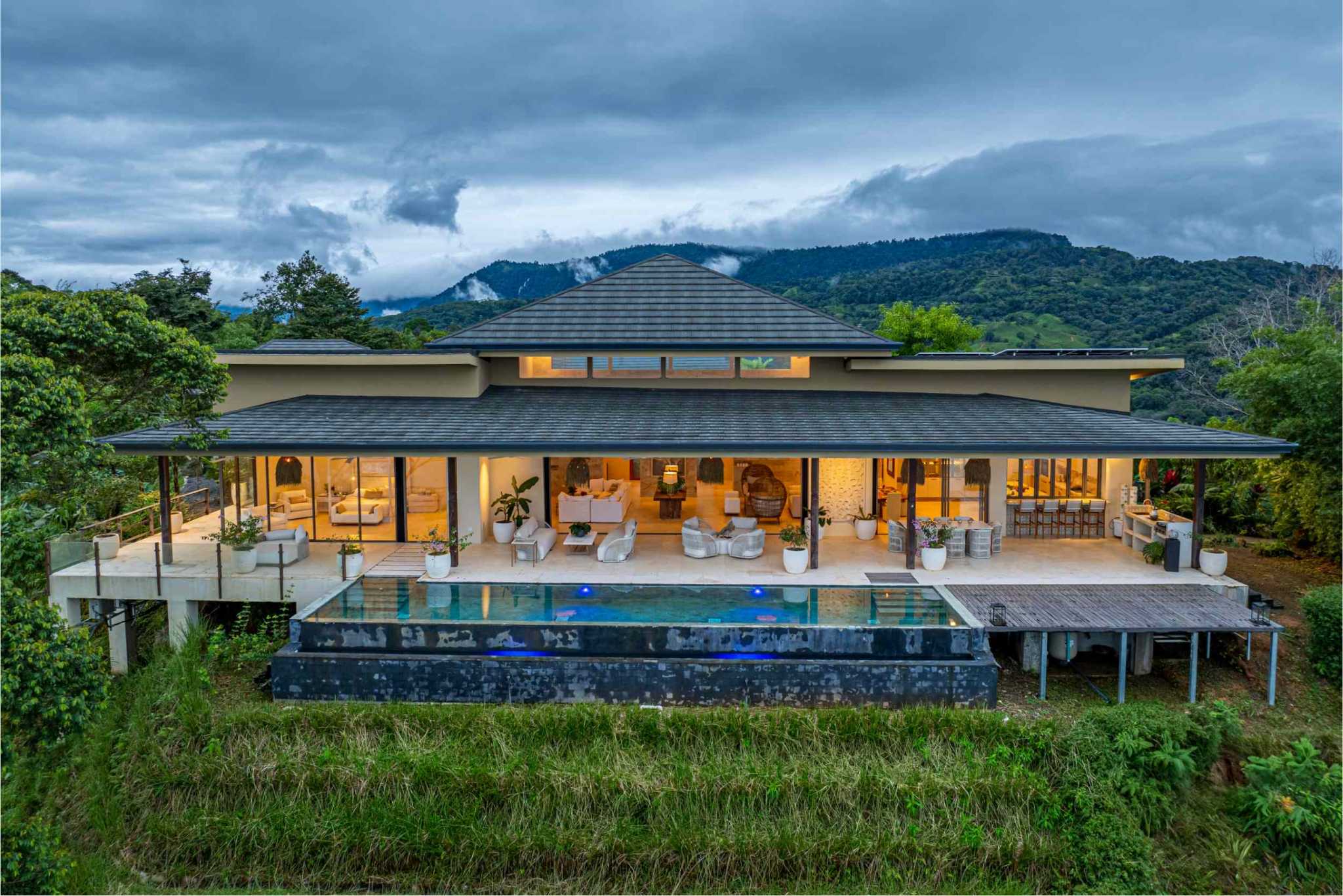 41332 (32) Tropical 5-Bedroom Sanctuary of Ultra-Luxury & Sustainability in Costa Verde Estates above Dominical Costa Rica