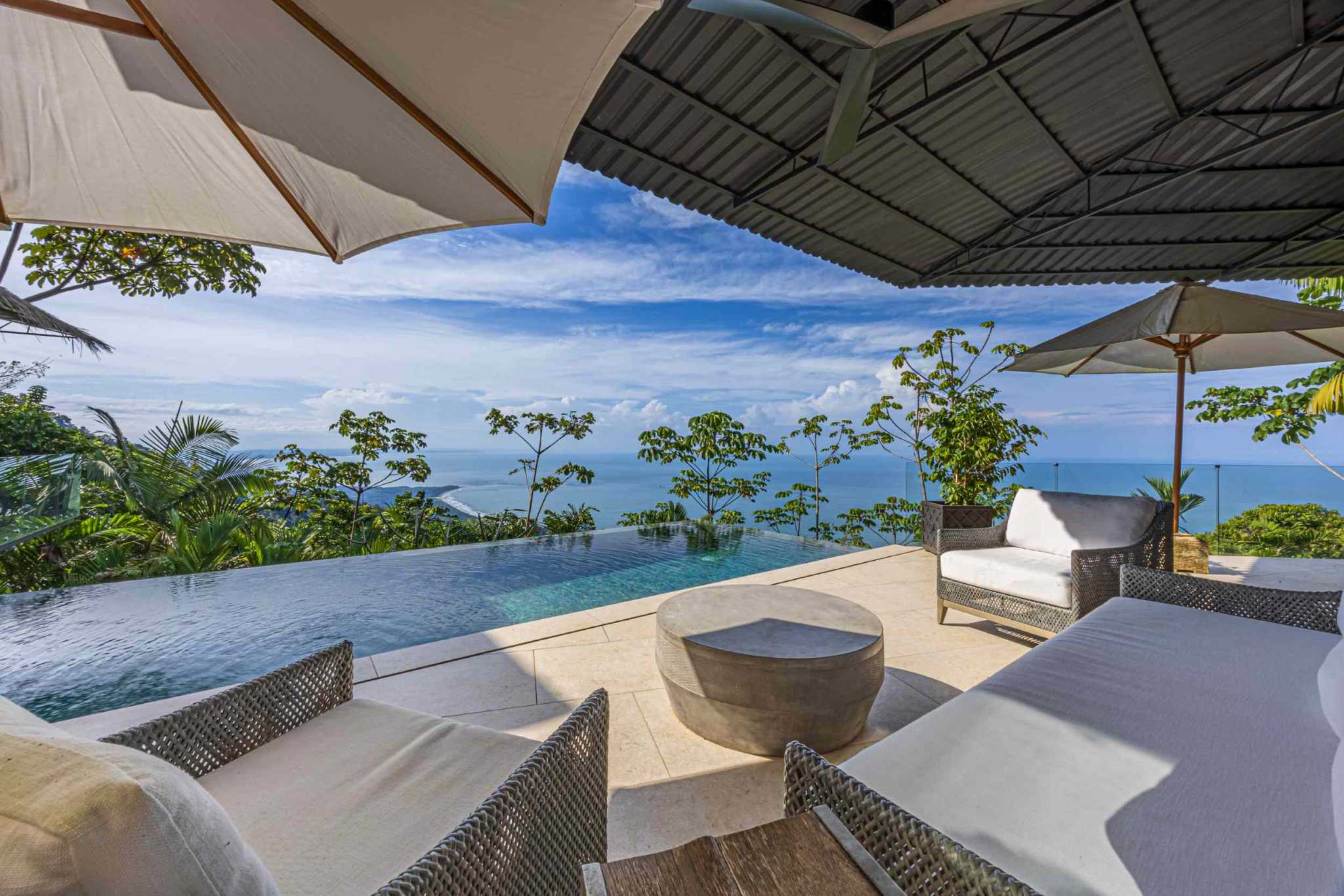 41332 (50) Tropical 5-Bedroom Sanctuary of Ultra-Luxury & Sustainability in Costa Verde Estates above Dominical Costa Rica