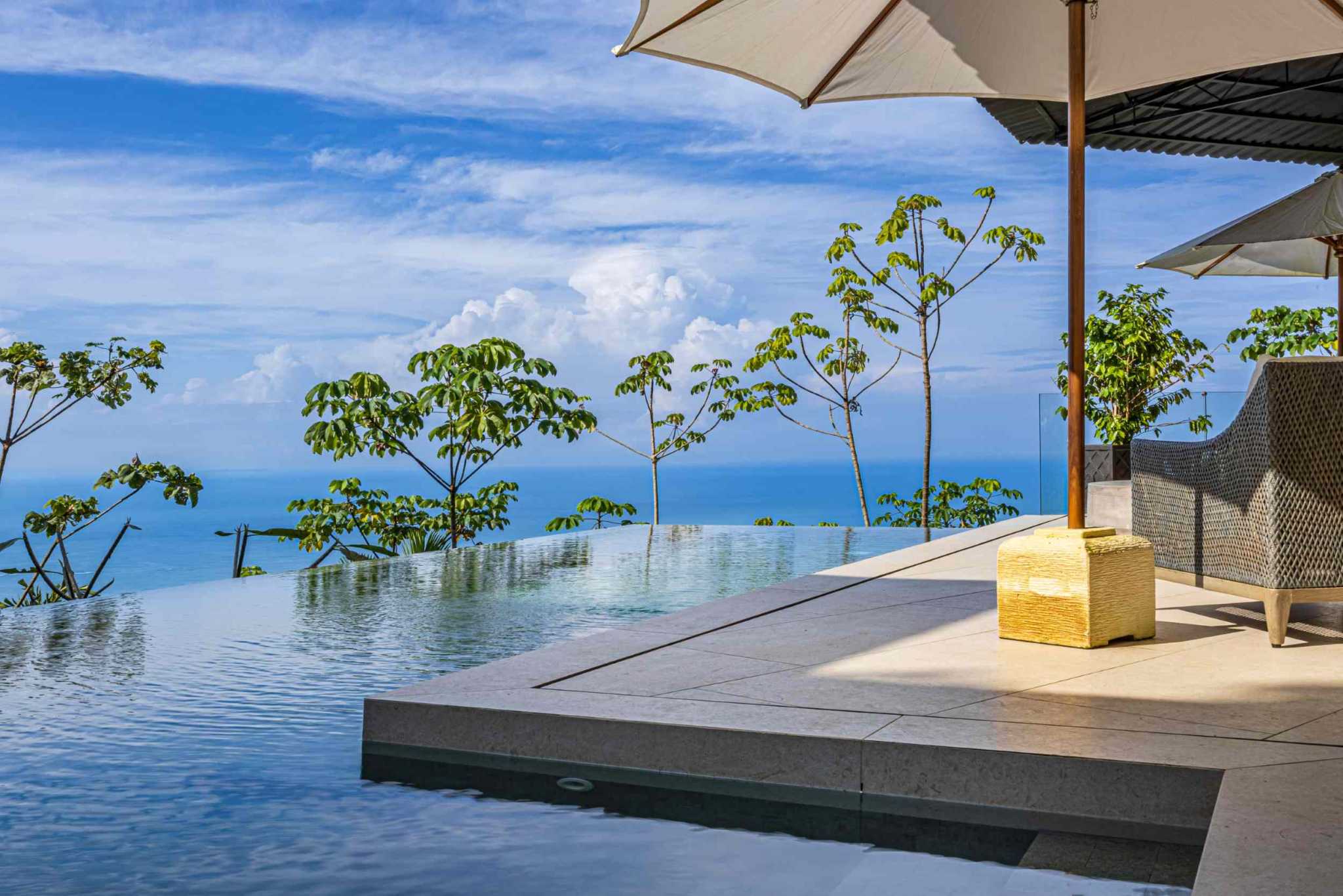 41332 (59) Tropical 5-Bedroom Sanctuary of Ultra-Luxury & Sustainability in Costa Verde Estates above Dominical Costa Rica