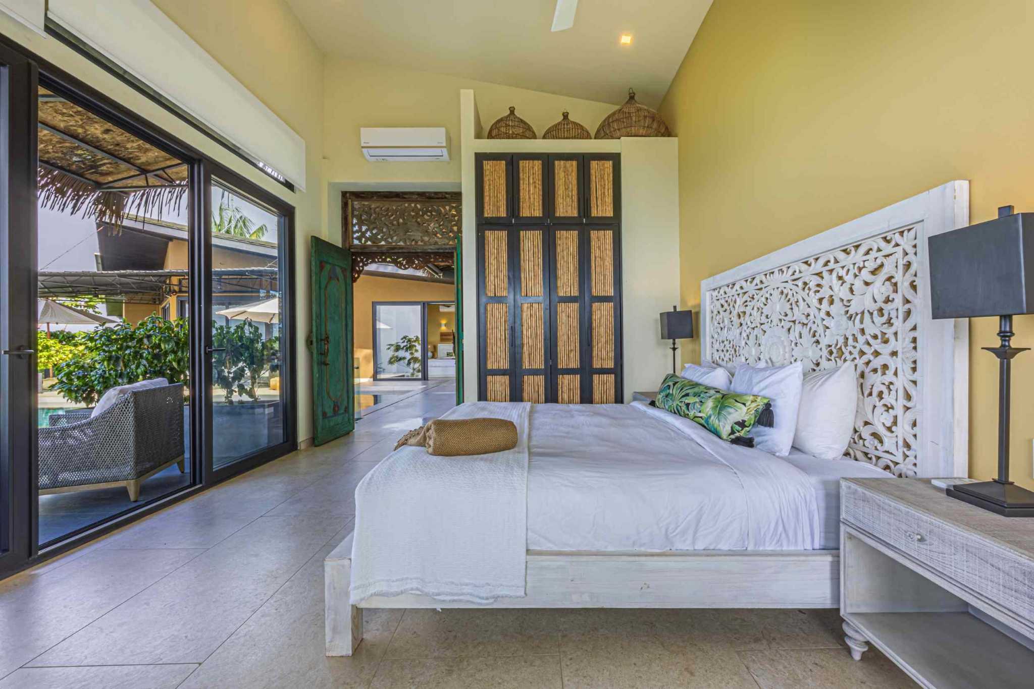 41332 (68) Tropical 5-Bedroom Sanctuary of Ultra-Luxury & Sustainability in Costa Verde Estates above Dominical Costa Rica