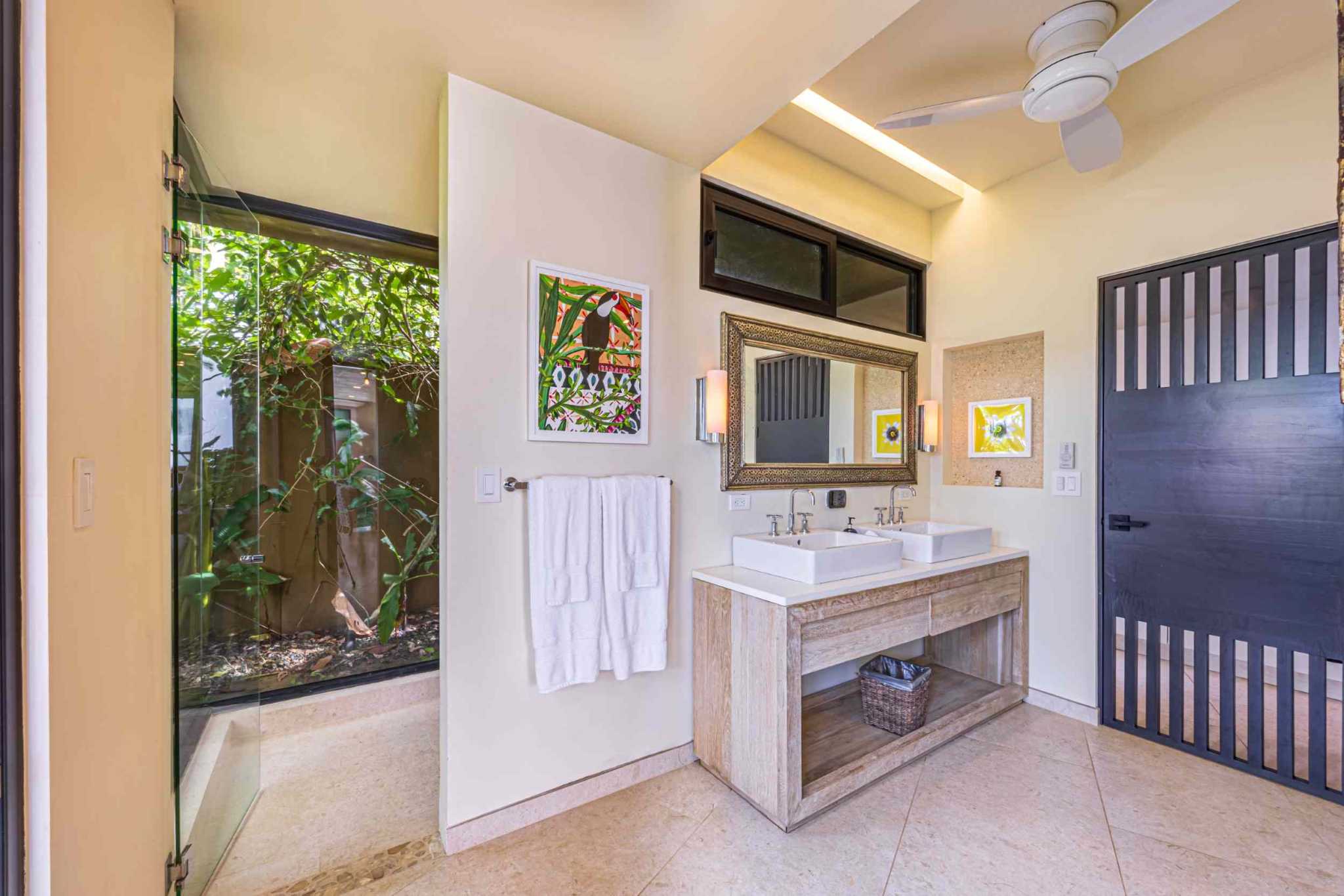 41332 (90) Tropical 5-Bedroom Sanctuary of Ultra-Luxury & Sustainability in Costa Verde Estates above Dominical Costa Rica