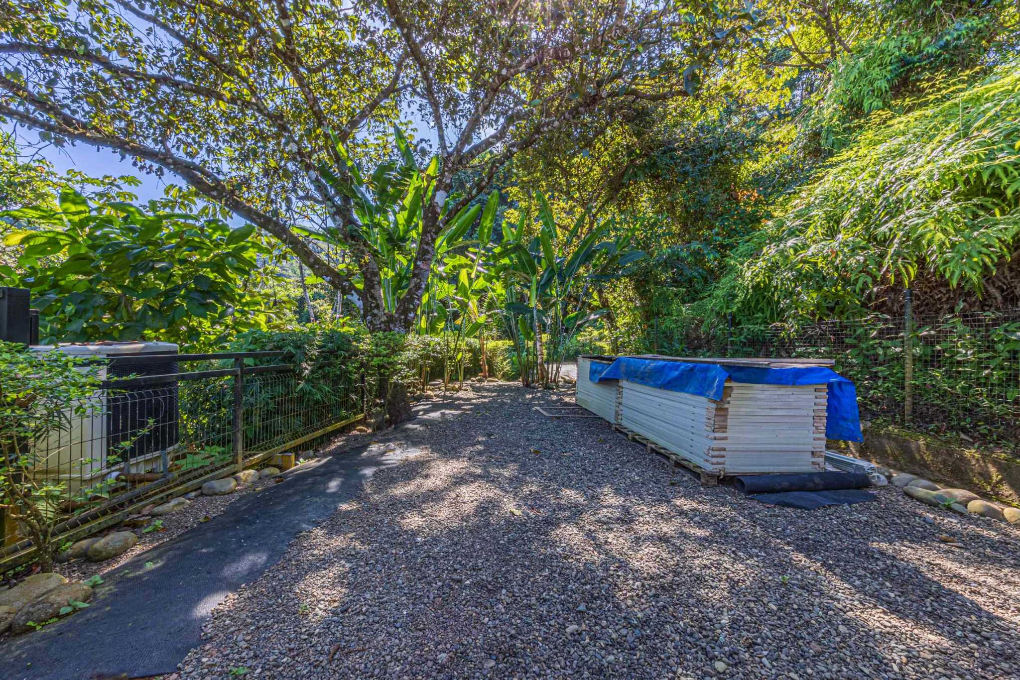 Stunning Mountain & Ocean Views in a 3-Bedroom Luxury Home on Calle Perezoso in Ojochal Costa Rica