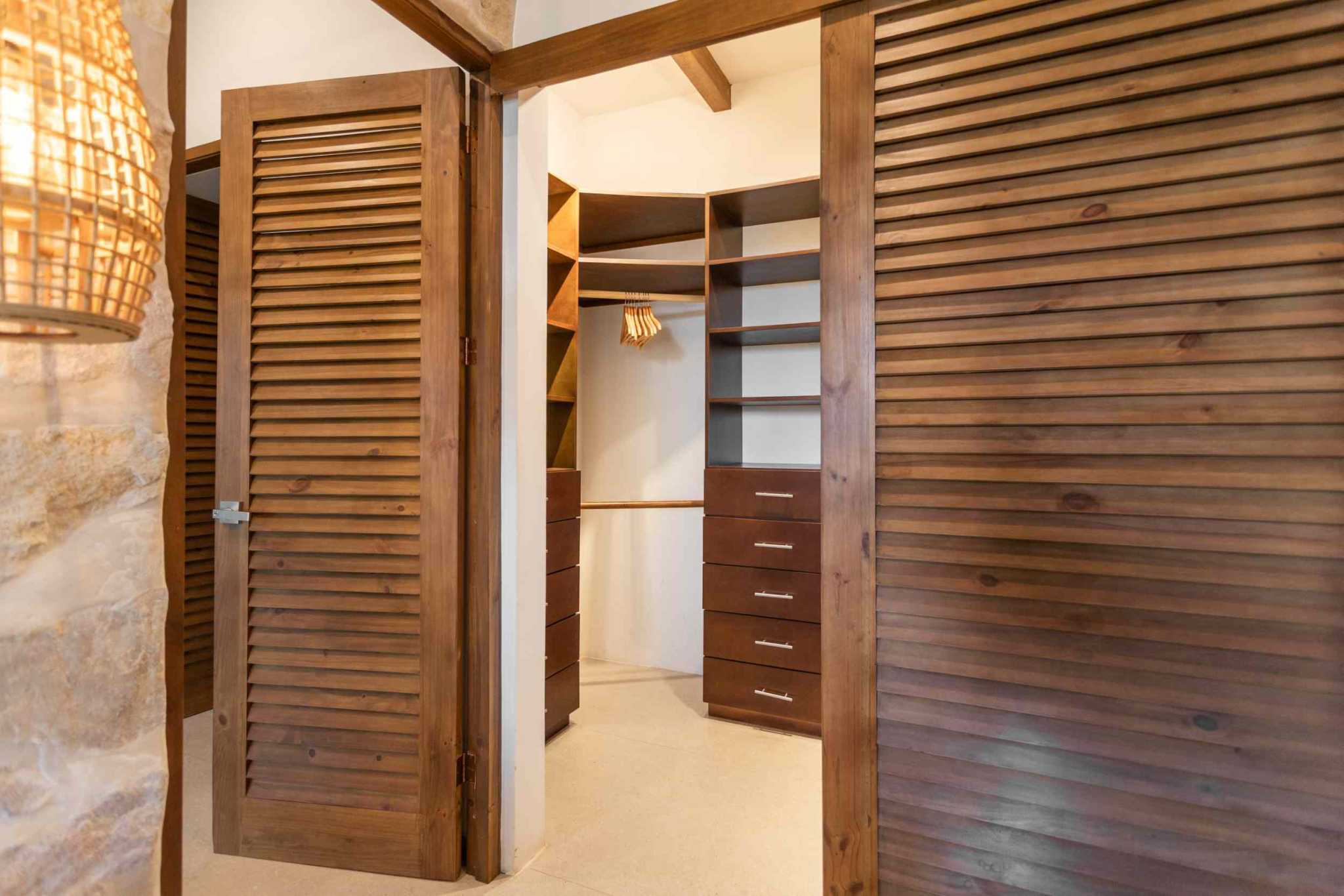 41627 (20) Ocean View 3-Bedroom Home on Desirable Perezoso Road with Wide Panoramic Sunset Ocean Views in Ojochal Costa Rica