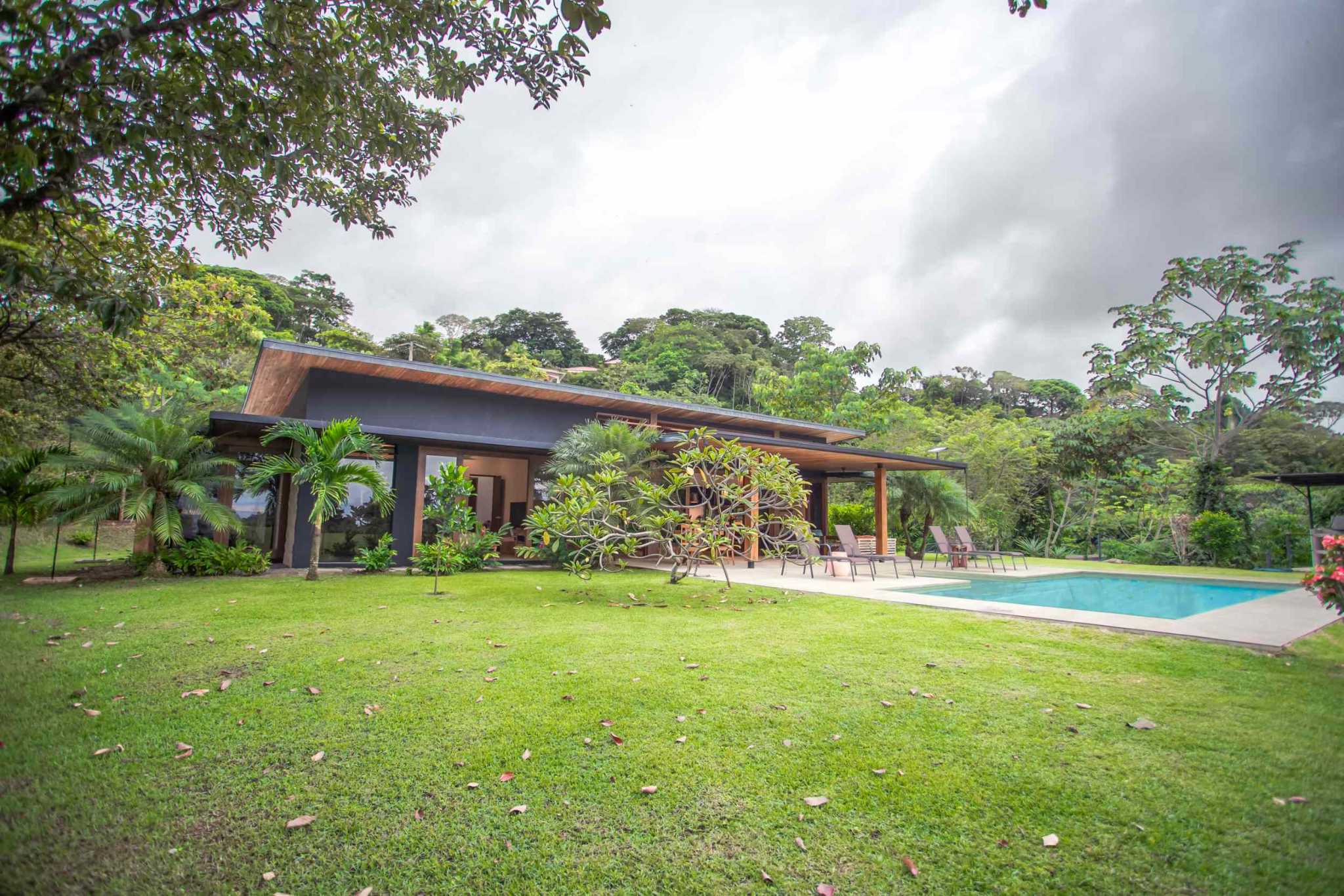 41627 (39) Ocean View 3-Bedroom Home on Desirable Perezoso Road with Wide Panoramic Sunset Ocean Views in Ojochal Costa Rica
