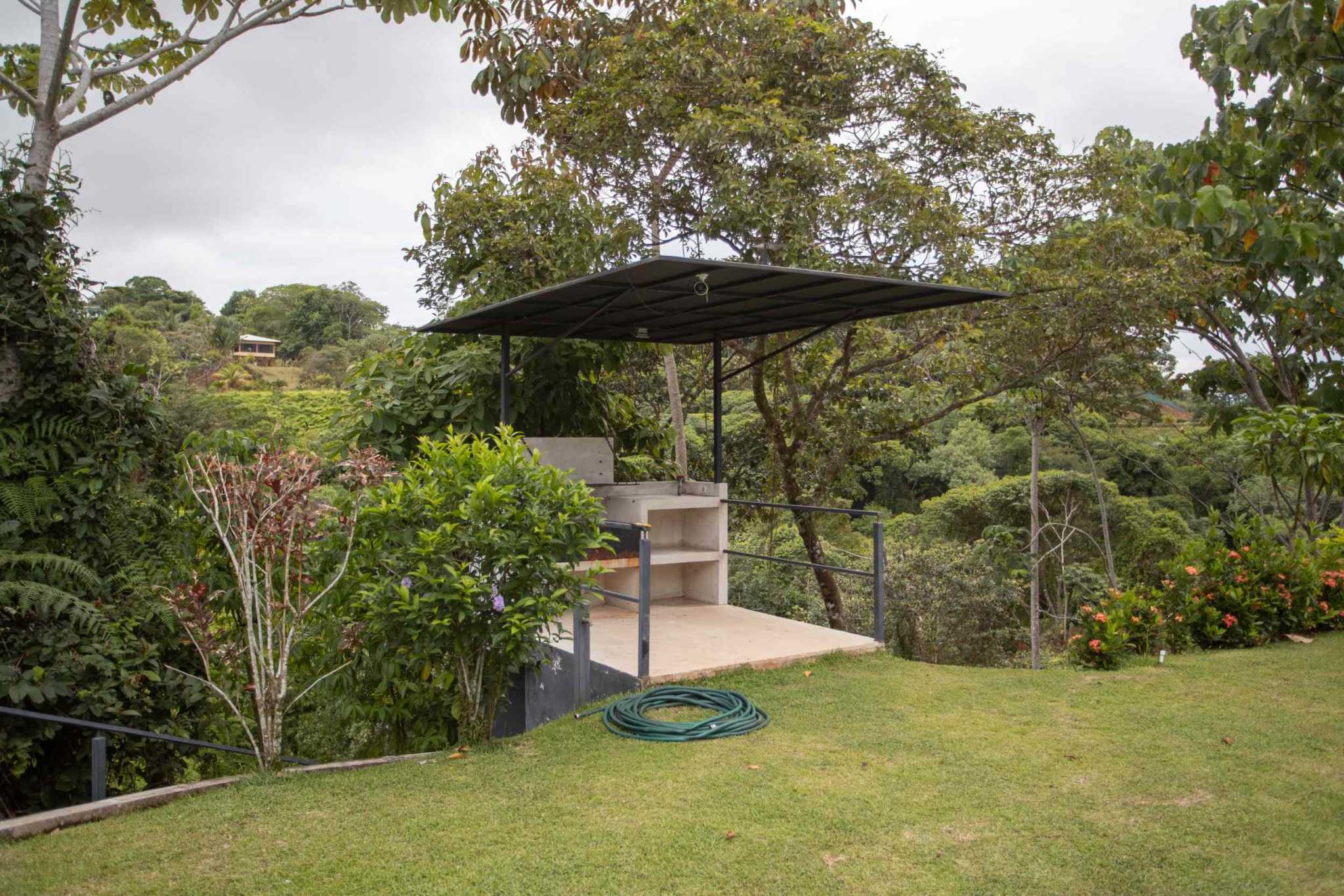 41627 (47) Ocean View 3-Bedroom Home on Desirable Perezoso Road with Wide Panoramic Sunset Ocean Views in Ojochal Costa Rica