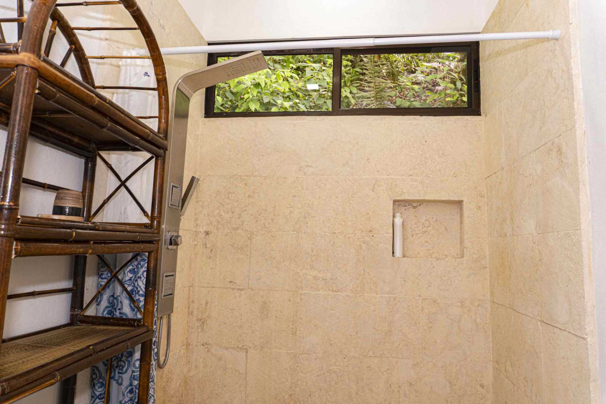 Nice 2-Bedroom Home with 1.8 Acre Lot with Room to Expand in Prestigious Las Brisa Community in Uvita Costa Rica