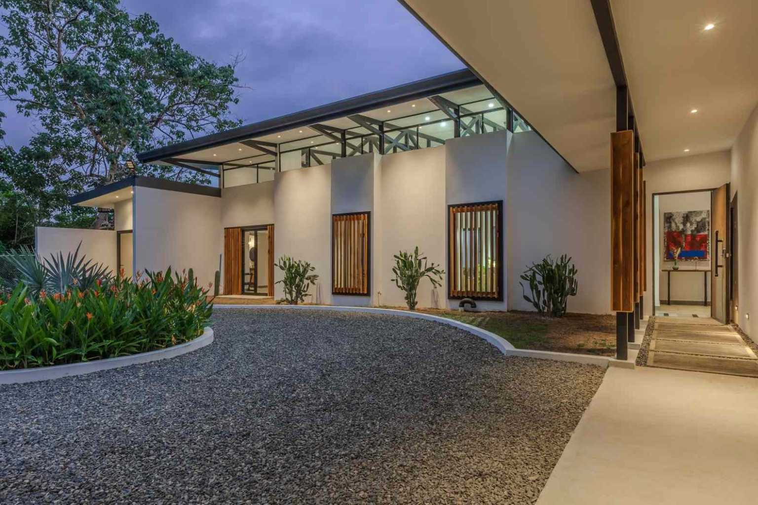 Brand New Modern Ocean View 4-Bedroom Home With Big Opportunity on 11+ acres in Tres Rios Costa Rica