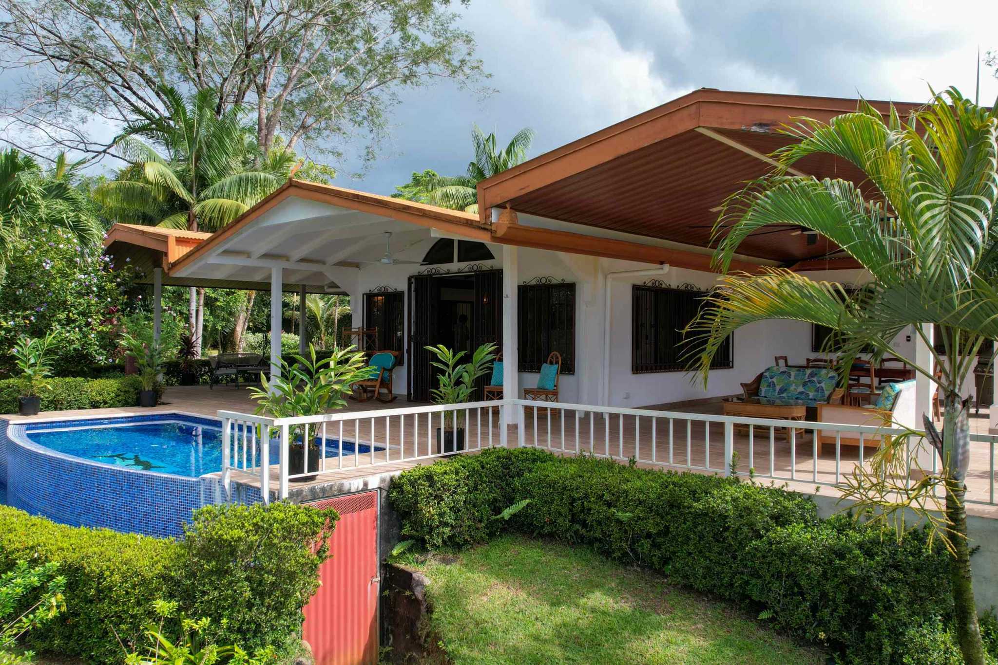 Charming 3 Bedroom Home on Lush Acreage with Pocket Ocean View in Ojochal Costa Rica